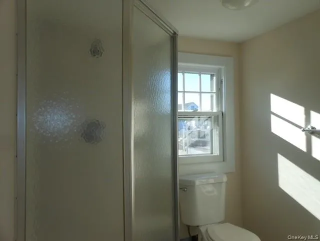 390 East Drive, Babylon, NY, 1 Bedroom Bedrooms, 3 Rooms Rooms,1 BathroomBathrooms,Residential Lease,For Rent,East,0,1064526 390 East Drive, Babylon, NY, 1 Bedroom Bedrooms, 3 Rooms Rooms,1 BathroomBathrooms,Residential Lease,For Rent,East,0,1064526