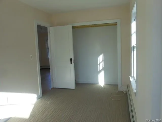 390 East Drive, Babylon, NY, 1 Bedroom Bedrooms, 3 Rooms Rooms,1 BathroomBathrooms,Residential Lease,For Rent,East,0,1064526 390 East Drive, Babylon, NY, 1 Bedroom Bedrooms, 3 Rooms Rooms,1 BathroomBathrooms,Residential Lease,For Rent,East,0,1064526