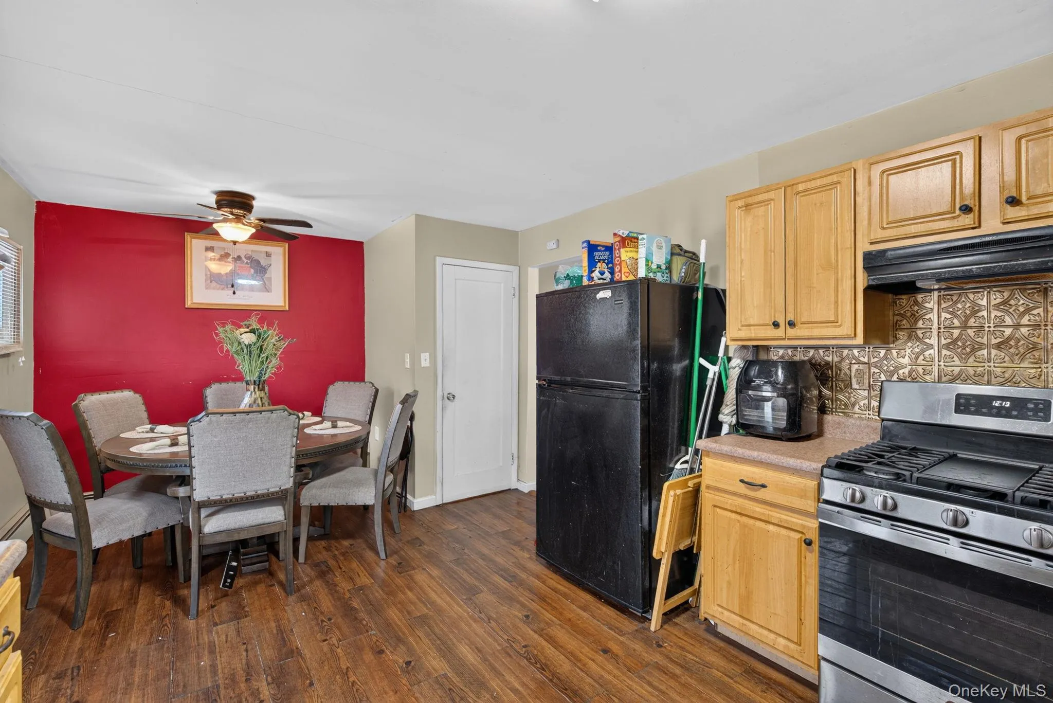 514 upper Avenue, Newburgh (town), NY, 3 Bedrooms Bedrooms, 6 Rooms Rooms,1 BathroomBathrooms,Residential,For Rent,upper,0,1064533 514 upper Avenue, Newburgh (town), NY, 3 Bedrooms Bedrooms, 6 Rooms Rooms,1 BathroomBathrooms,Residential,For Rent,upper,0,1064533