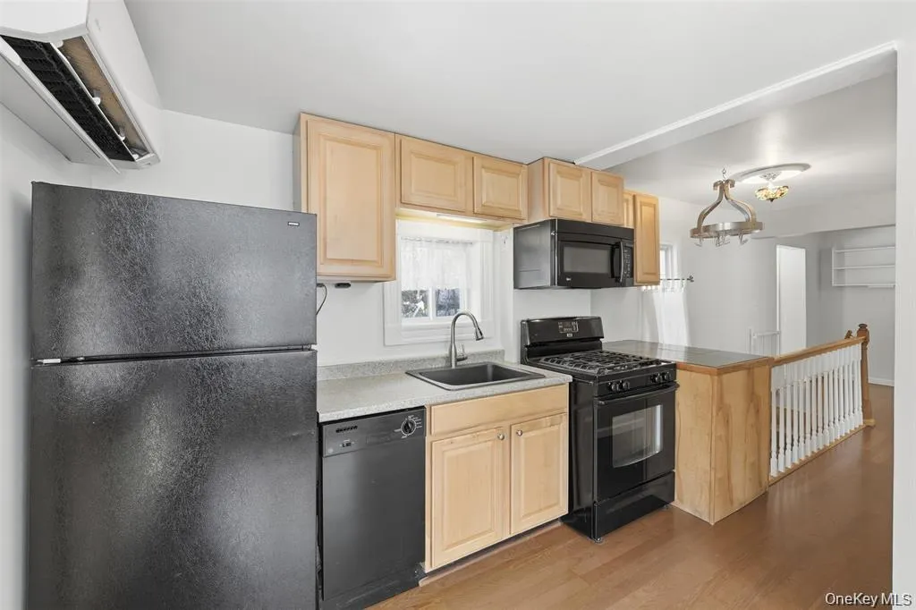265 Oakland Valley Road, Deerpark, NY, 2 Bedrooms Bedrooms, 5 Rooms Rooms,1 BathroomBathrooms,Residential Lease,For Rent,Oakland Valley,0,1064542 265 Oakland Valley Road, Deerpark, NY, 2 Bedrooms Bedrooms, 5 Rooms Rooms,1 BathroomBathrooms,Residential Lease,For Rent,Oakland Valley,0,1064542