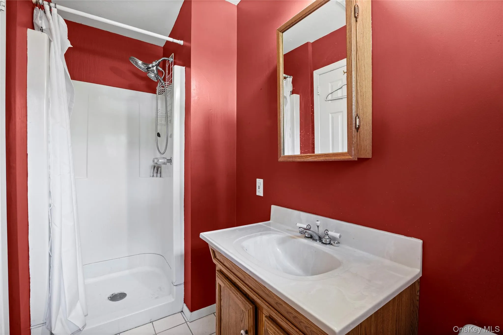 2 LEVEL BEDROOM 1 ENSUITE BATH-stall shower 2 LEVEL BEDROOM 1 ENSUITE BATH-stall shower