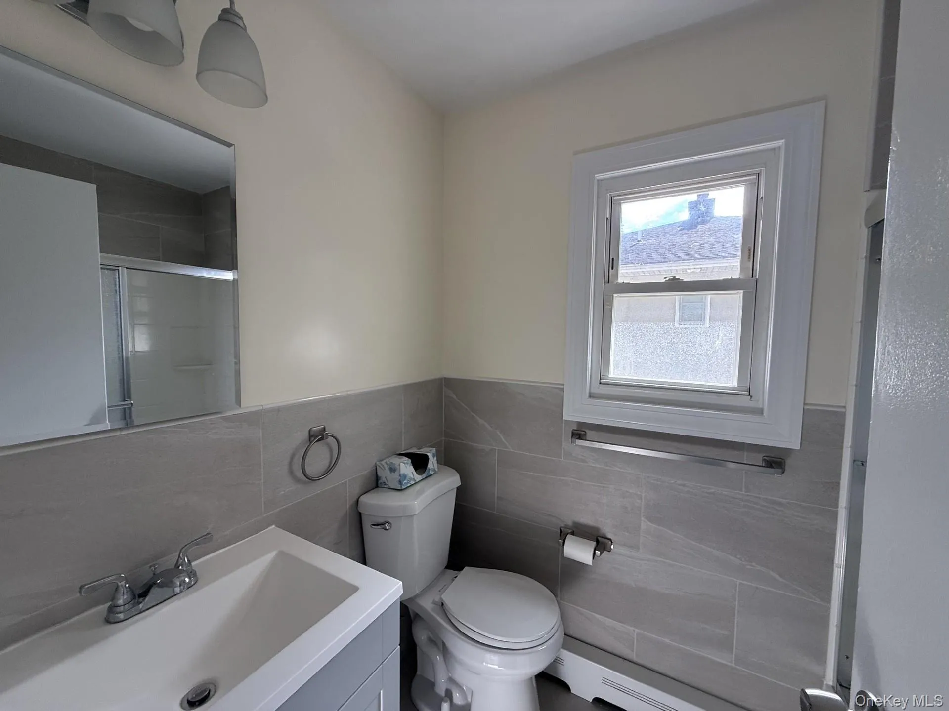 29 Sunset Avenue, Glen Cove, NY, 2 Bedrooms Bedrooms, 4 Rooms Rooms,1 BathroomBathrooms,Residential Lease,For Rent,Sunset,0,1064550 29 Sunset Avenue, Glen Cove, NY, 2 Bedrooms Bedrooms, 4 Rooms Rooms,1 BathroomBathrooms,Residential Lease,For Rent,Sunset,0,1064550