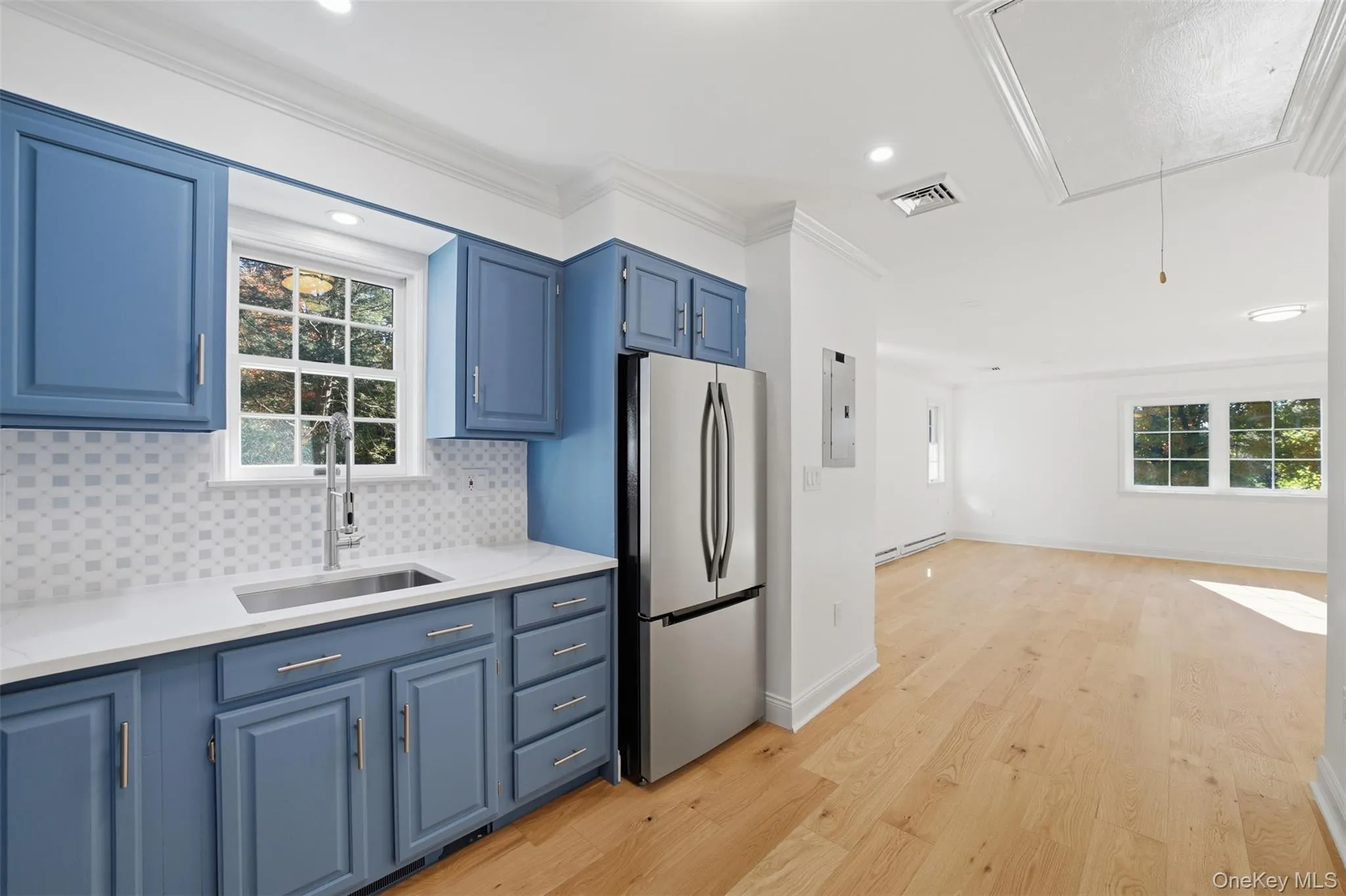 APT Kitchen APT Kitchen