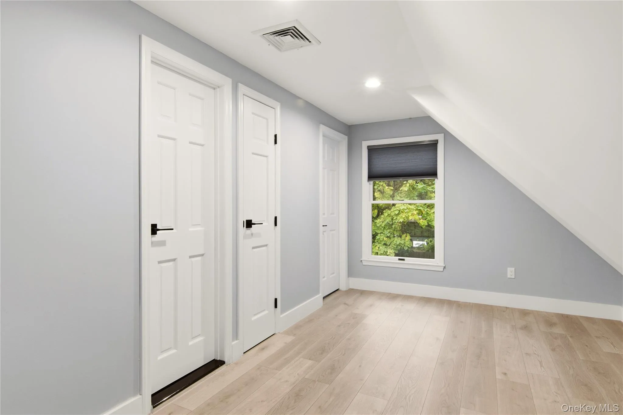209 Old Town Road, Brookhaven, NY, 4 Bedrooms Bedrooms, 9 Rooms Rooms,3 BathroomsBathrooms,Residential,For Rent,Old Town,0,1064577 209 Old Town Road, Brookhaven, NY, 4 Bedrooms Bedrooms, 9 Rooms Rooms,3 BathroomsBathrooms,Residential,For Rent,Old Town,0,1064577