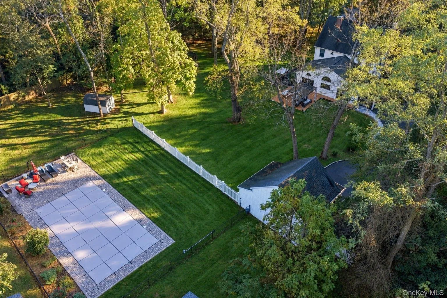 209 Old Town Road, Brookhaven, NY, 4 Bedrooms Bedrooms, 9 Rooms Rooms,3 BathroomsBathrooms,Residential,For Rent,Old Town,0,1064577 209 Old Town Road, Brookhaven, NY, 4 Bedrooms Bedrooms, 9 Rooms Rooms,3 BathroomsBathrooms,Residential,For Rent,Old Town,0,1064577
