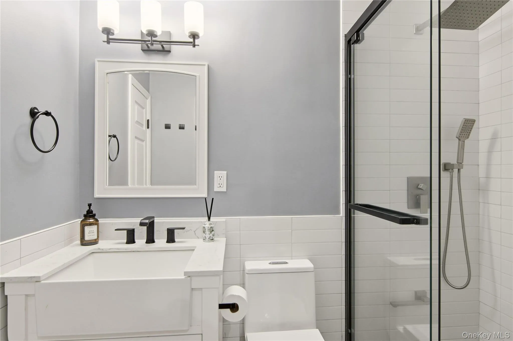 209 Old Town Road, Brookhaven, NY, 4 Bedrooms Bedrooms, 9 Rooms Rooms,3 BathroomsBathrooms,Residential,For Rent,Old Town,0,1064577 209 Old Town Road, Brookhaven, NY, 4 Bedrooms Bedrooms, 9 Rooms Rooms,3 BathroomsBathrooms,Residential,For Rent,Old Town,0,1064577