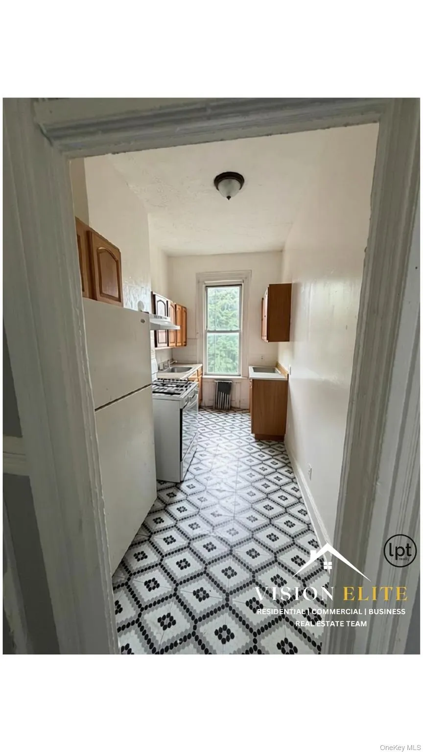 1352 Bushwick Avenue, New York, NY , With , 3 Bedroom , and , 7 Room , 1 Bathroom , For , Residential Lease , For Rent , 1064581 , MLSID,1064581 1352 Bushwick Avenue, New York, NY , With , 3 Bedroom , and , 7 Room , 1 Bathroom , For , Residential Lease , For Rent , 1064581 , MLSID,1064581