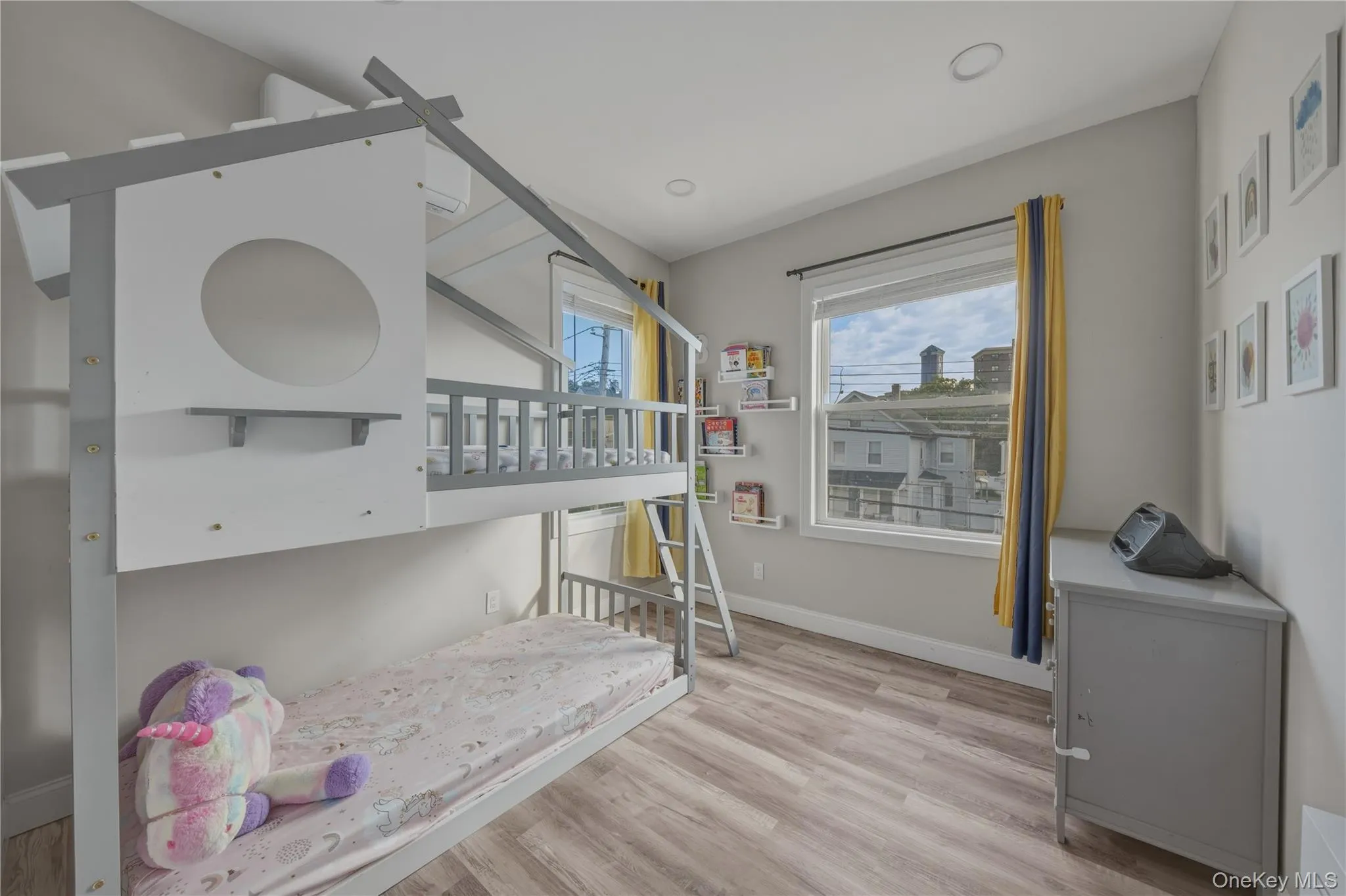 240 10th Avenue, Mount Vernon, NY, 4 Bedrooms Bedrooms, 15 Rooms Rooms,3 BathroomsBathrooms,Residential,For Rent,10th,0,1064590 240 10th Avenue, Mount Vernon, NY, 4 Bedrooms Bedrooms, 15 Rooms Rooms,3 BathroomsBathrooms,Residential,For Rent,10th,0,1064590