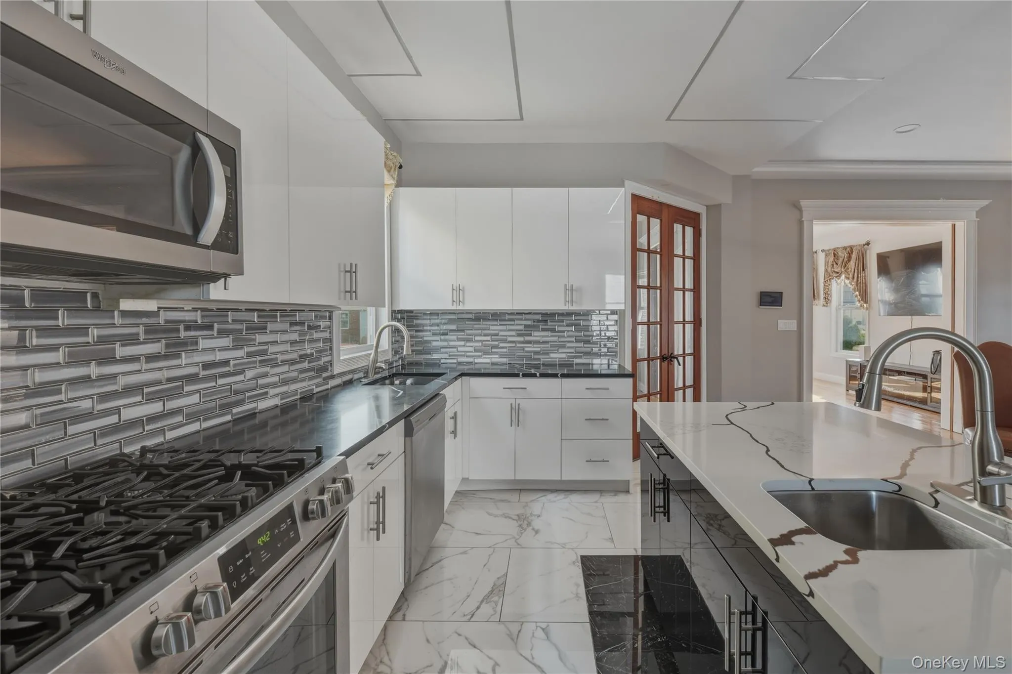 240 10th Avenue, Mount Vernon, NY, 4 Bedrooms Bedrooms, 15 Rooms Rooms,3 BathroomsBathrooms,Residential,For Rent,10th,0,1064590 240 10th Avenue, Mount Vernon, NY, 4 Bedrooms Bedrooms, 15 Rooms Rooms,3 BathroomsBathrooms,Residential,For Rent,10th,0,1064590