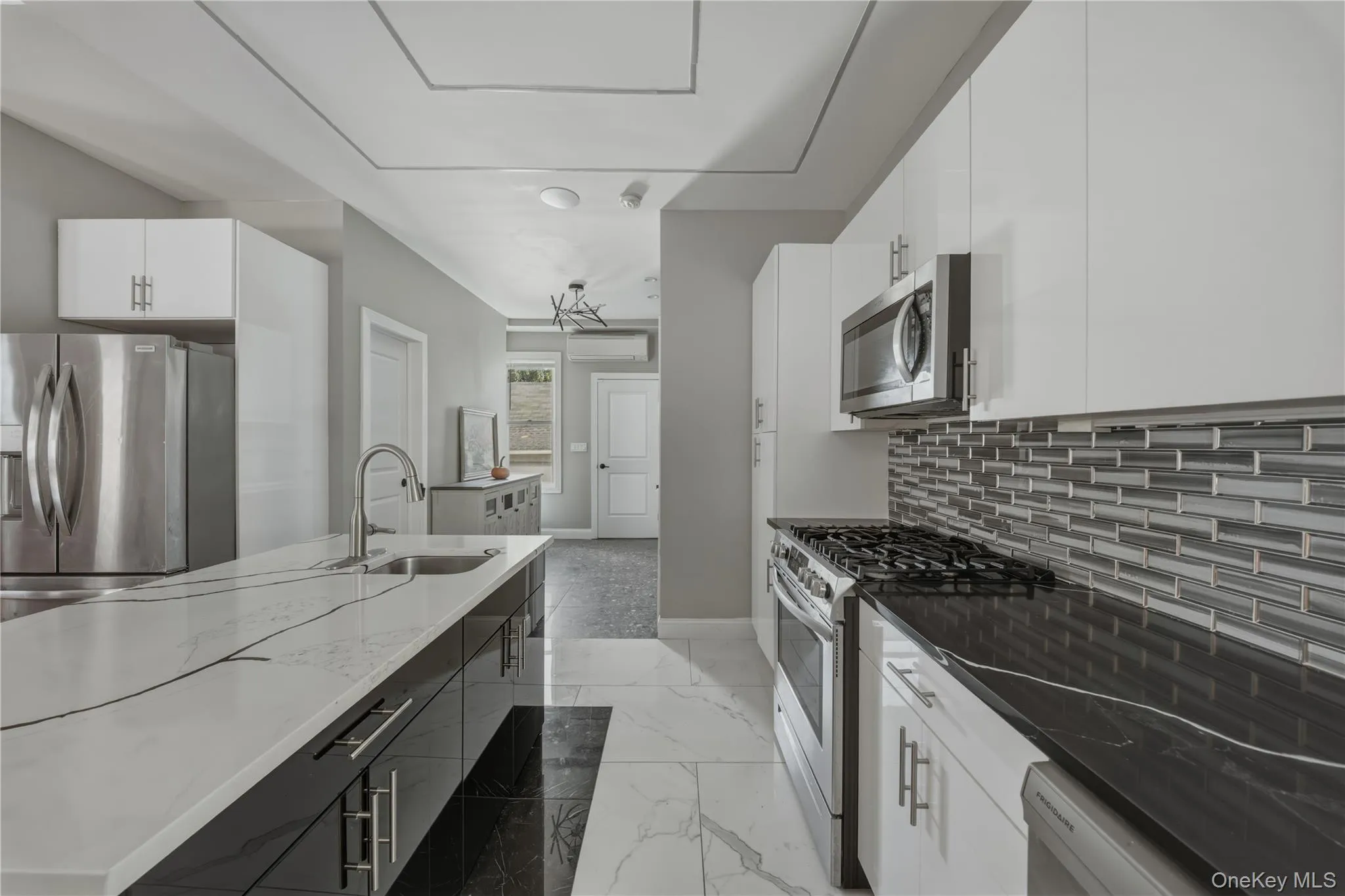 240 10th Avenue, Mount Vernon, NY, 4 Bedrooms Bedrooms, 15 Rooms Rooms,3 BathroomsBathrooms,Residential,For Rent,10th,0,1064590 240 10th Avenue, Mount Vernon, NY, 4 Bedrooms Bedrooms, 15 Rooms Rooms,3 BathroomsBathrooms,Residential,For Rent,10th,0,1064590