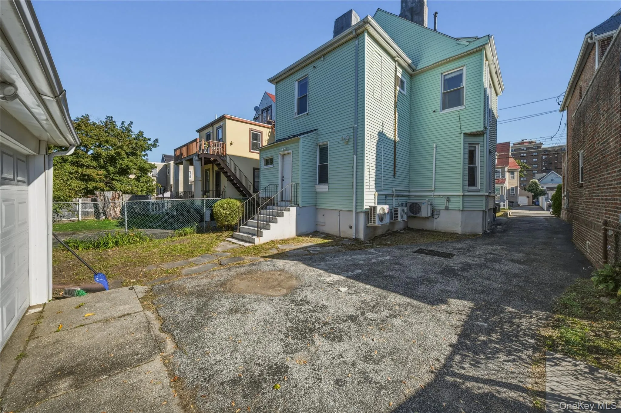 240 10th Avenue, Mount Vernon, NY, 4 Bedrooms Bedrooms, 15 Rooms Rooms,3 BathroomsBathrooms,Residential,For Rent,10th,0,1064590 240 10th Avenue, Mount Vernon, NY, 4 Bedrooms Bedrooms, 15 Rooms Rooms,3 BathroomsBathrooms,Residential,For Rent,10th,0,1064590