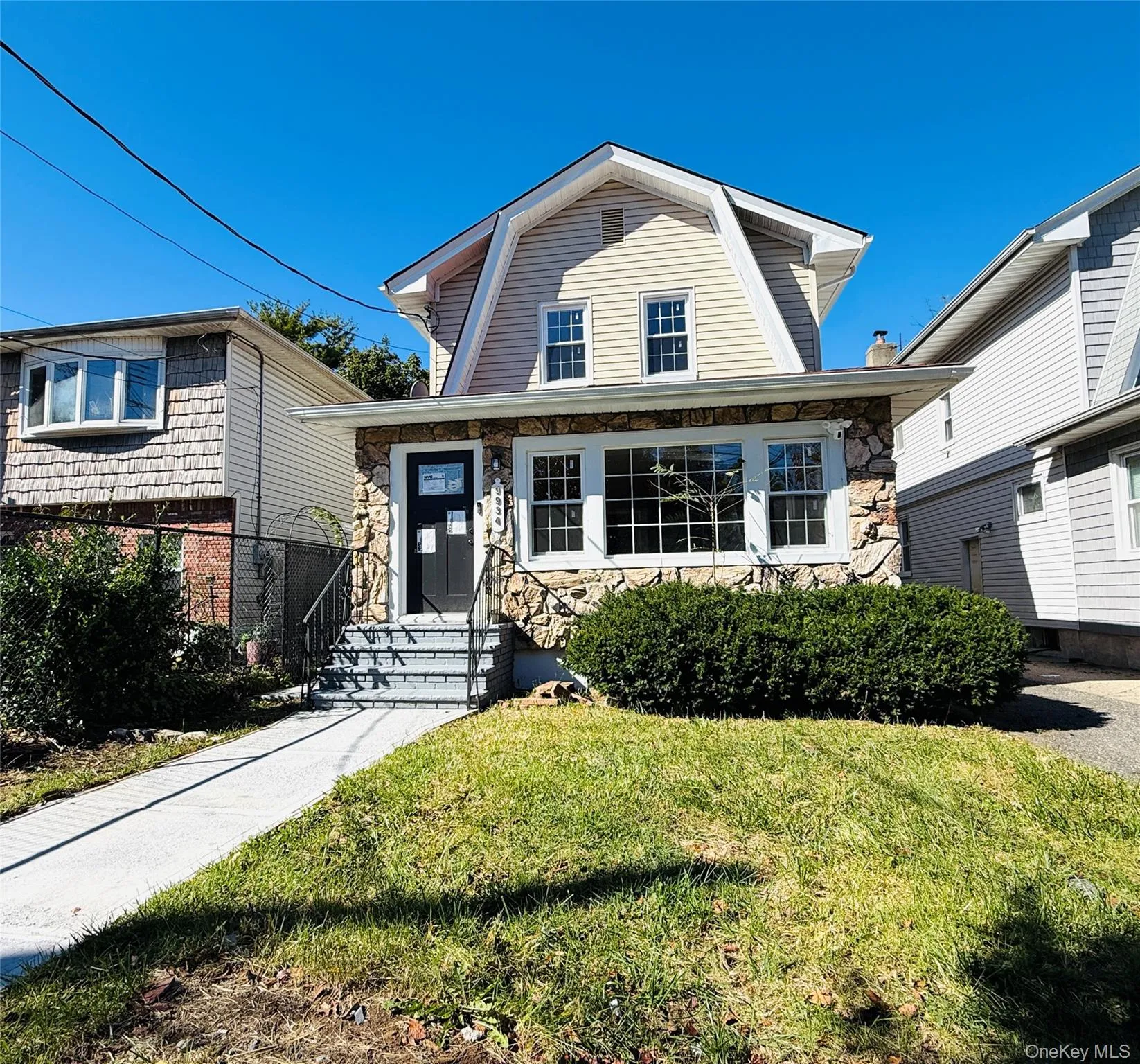 9934 Bellaire Place, New York, NY, 4 Bedrooms Bedrooms, 11 Rooms Rooms,3 BathroomsBathrooms,Residential,For Rent,Bellaire,0,1064603 9934 Bellaire Place, New York, NY, 4 Bedrooms Bedrooms, 11 Rooms Rooms,3 BathroomsBathrooms,Residential,For Rent,Bellaire,0,1064603