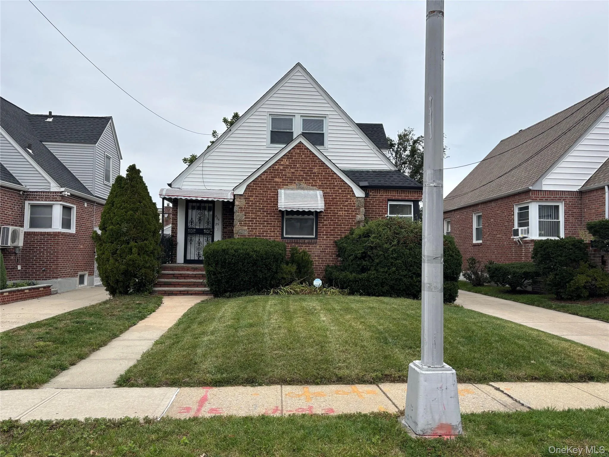 225-25 114th Road, New York, NY , With , 4 Bedroom , and , 7 Room , 1 Bathroom , For , Residential Lease , For Rent , 1064617 , MLSID,1064617 225-25 114th Road, New York, NY , With , 4 Bedroom , and , 7 Room , 1 Bathroom , For , Residential Lease , For Rent , 1064617 , MLSID,1064617