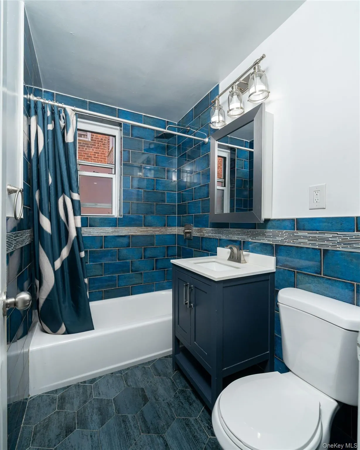3210 Arlington Avenue, New York, NY, 1 Bedroom Bedrooms, 4 Rooms Rooms,1 BathroomBathrooms,Residential,For Rent,Arlington,0,1064632 3210 Arlington Avenue, New York, NY, 1 Bedroom Bedrooms, 4 Rooms Rooms,1 BathroomBathrooms,Residential,For Rent,Arlington,0,1064632