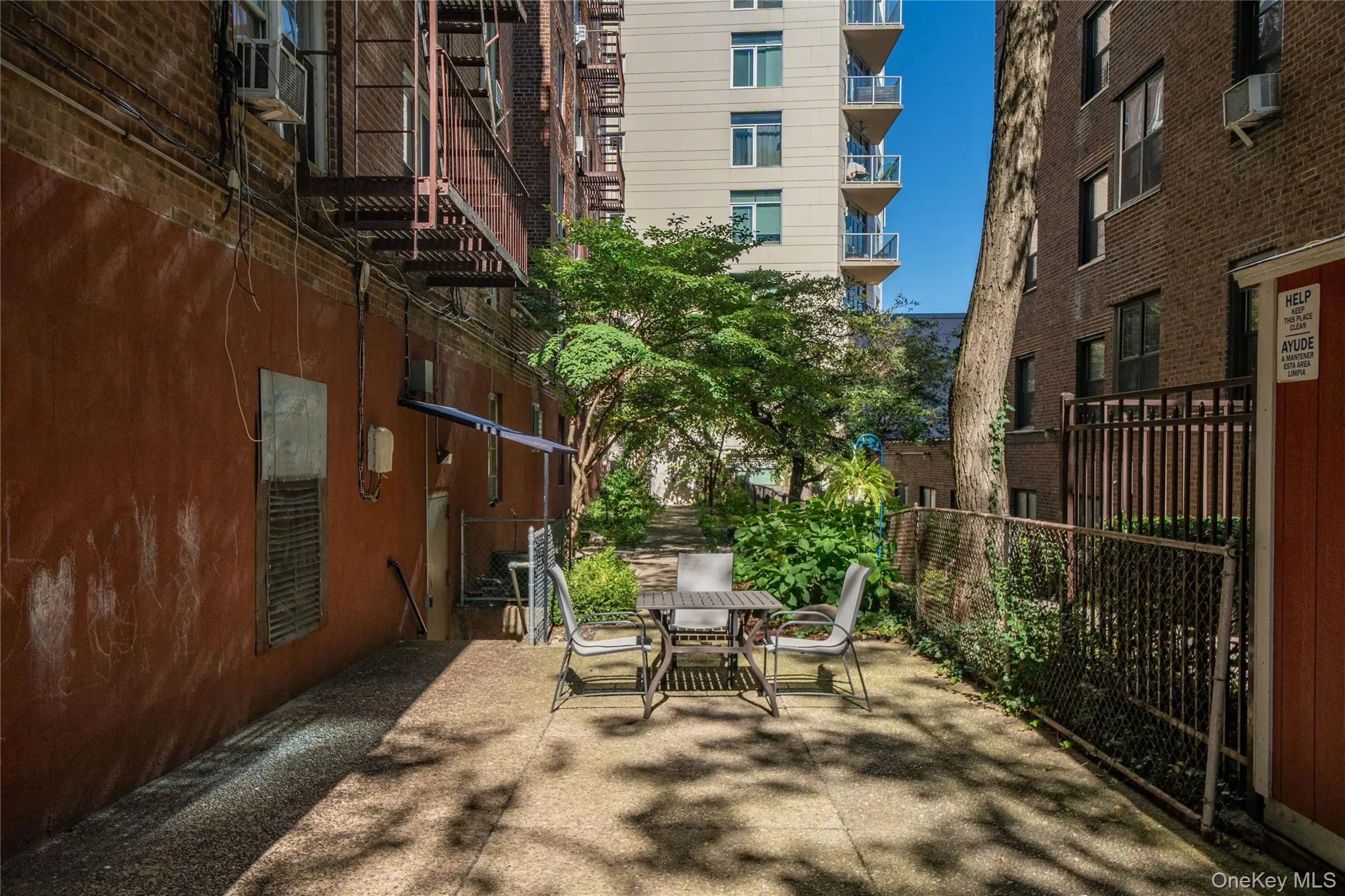 3210 Arlington Avenue, New York, NY, 1 Bedroom Bedrooms, 4 Rooms Rooms,1 BathroomBathrooms,Residential,For Rent,Arlington,0,1064632 3210 Arlington Avenue, New York, NY, 1 Bedroom Bedrooms, 4 Rooms Rooms,1 BathroomBathrooms,Residential,For Rent,Arlington,0,1064632