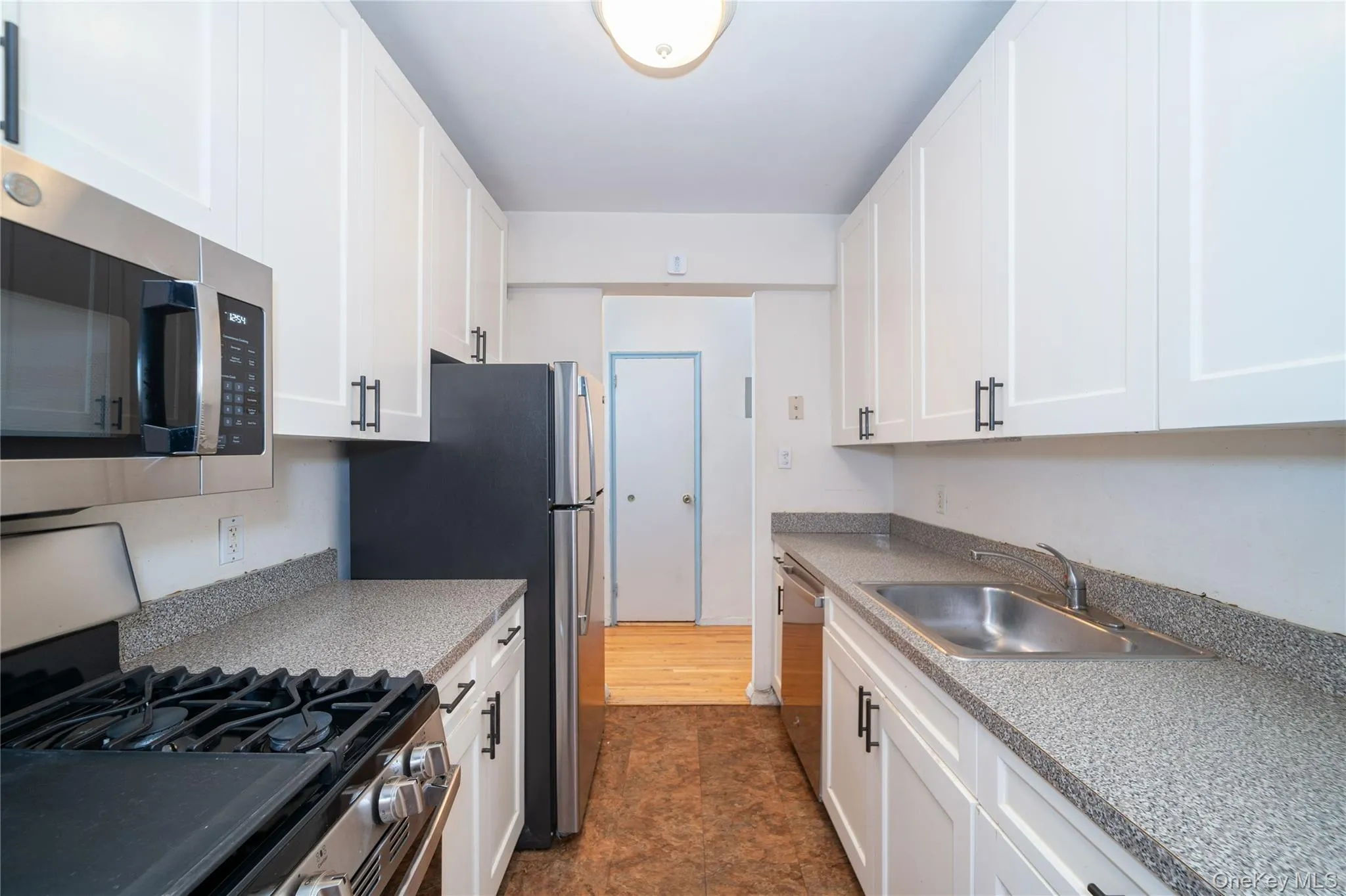 3210 Arlington Avenue, New York, NY, 1 Bedroom Bedrooms, 4 Rooms Rooms,1 BathroomBathrooms,Residential,For Rent,Arlington,0,1064632 3210 Arlington Avenue, New York, NY, 1 Bedroom Bedrooms, 4 Rooms Rooms,1 BathroomBathrooms,Residential,For Rent,Arlington,0,1064632