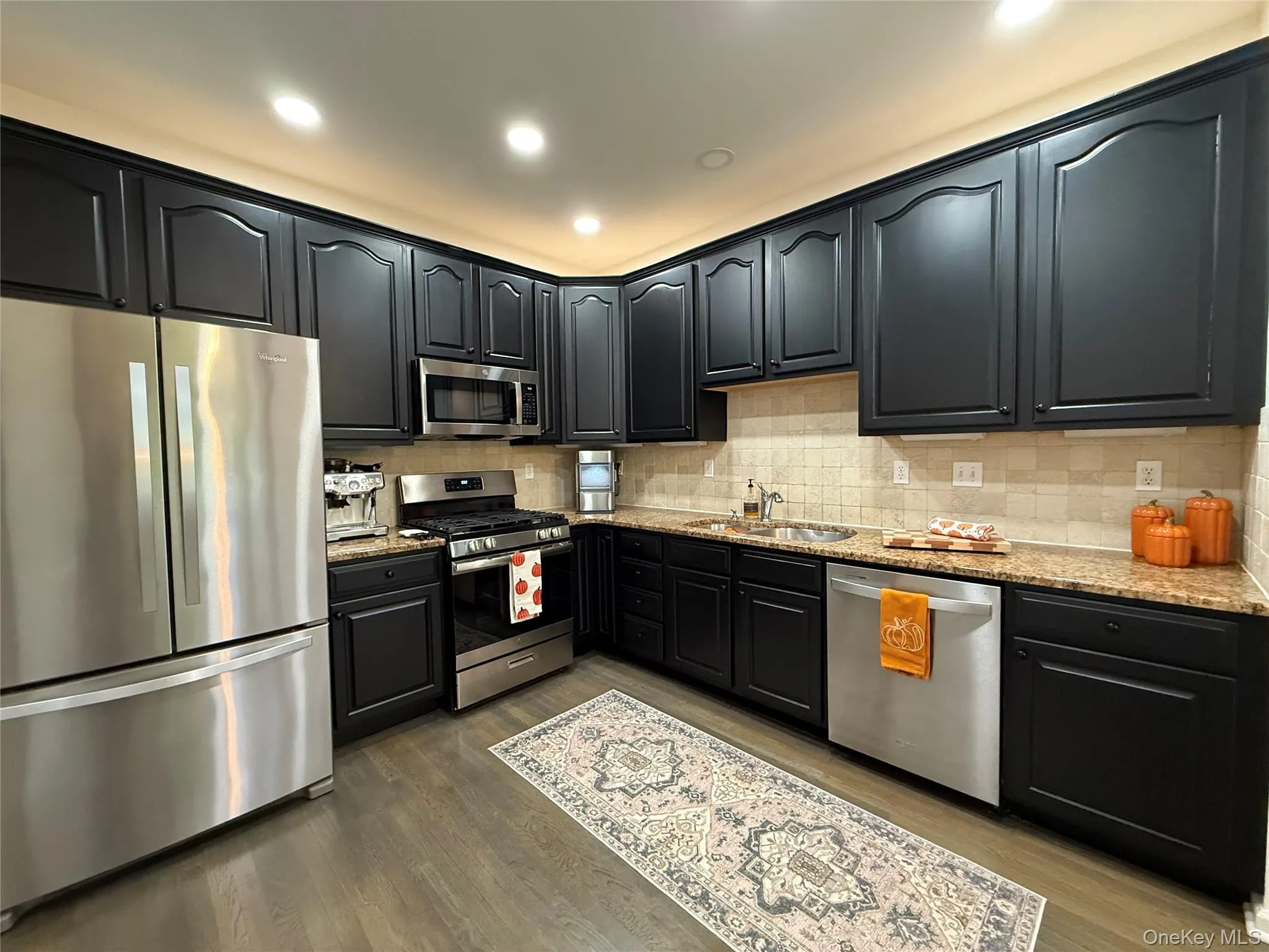 797 Huntington Drive, Fishkill, NY, 2 Bedrooms Bedrooms, 10 Rooms Rooms,2 BathroomsBathrooms,Residential,For Rent,Huntington,0,1064636 797 Huntington Drive, Fishkill, NY, 2 Bedrooms Bedrooms, 10 Rooms Rooms,2 BathroomsBathrooms,Residential,For Rent,Huntington,0,1064636