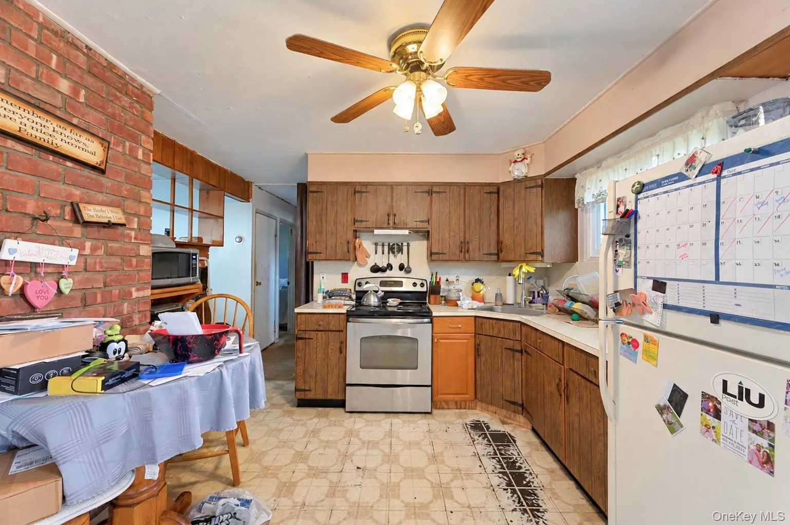 11 Petal Lane, Oyster Bay, NY, 5 Bedrooms Bedrooms, 8 Rooms Rooms,2 BathroomsBathrooms,Residential,For Rent,Petal,0,1064637 11 Petal Lane, Oyster Bay, NY, 5 Bedrooms Bedrooms, 8 Rooms Rooms,2 BathroomsBathrooms,Residential,For Rent,Petal,0,1064637