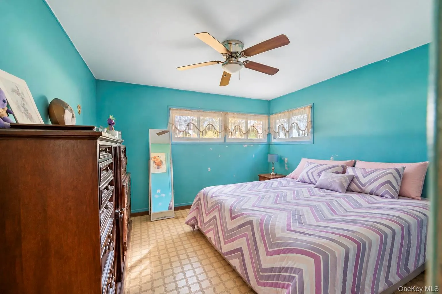11 Petal Lane, Oyster Bay, NY, 5 Bedrooms Bedrooms, 8 Rooms Rooms,2 BathroomsBathrooms,Residential,For Rent,Petal,0,1064637 11 Petal Lane, Oyster Bay, NY, 5 Bedrooms Bedrooms, 8 Rooms Rooms,2 BathroomsBathrooms,Residential,For Rent,Petal,0,1064637