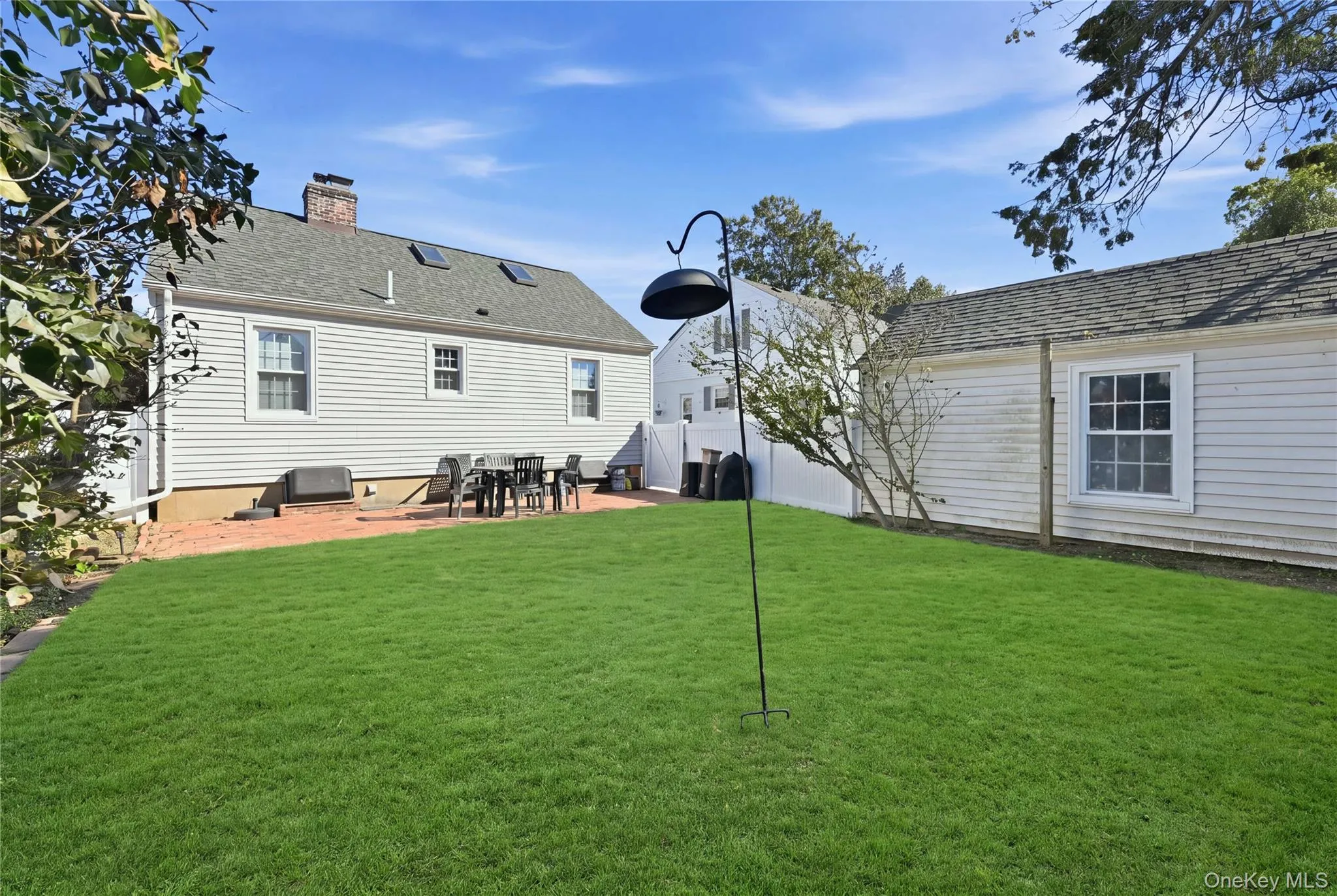 41 Doncaster Road, Hempstead, NY, 3 Bedrooms Bedrooms, 5 Rooms Rooms,1 BathroomBathrooms,Residential,For Rent,Doncaster,0,1064640 41 Doncaster Road, Hempstead, NY, 3 Bedrooms Bedrooms, 5 Rooms Rooms,1 BathroomBathrooms,Residential,For Rent,Doncaster,0,1064640