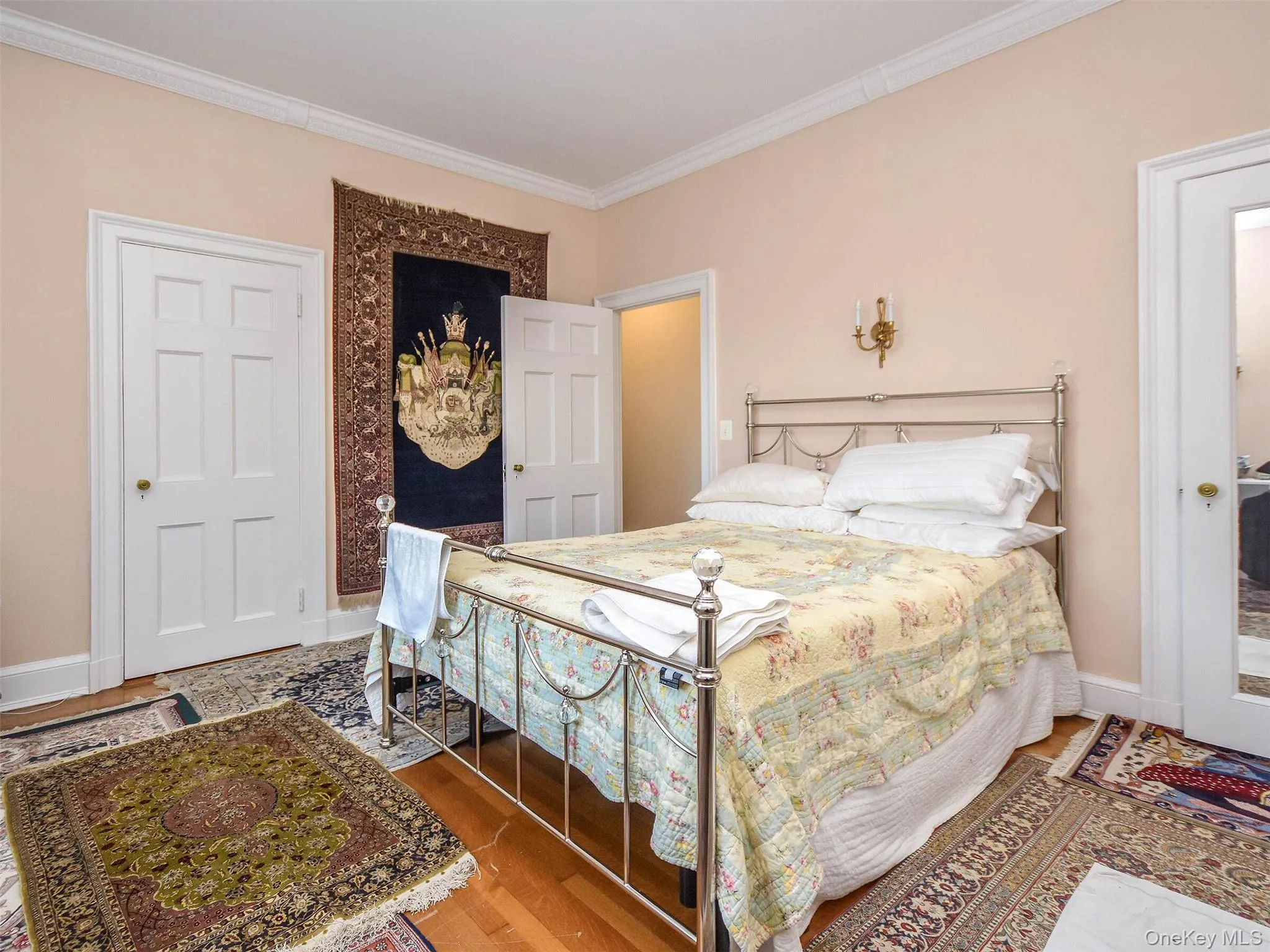 155 Middle Neck Road, North Hempstead, NY, 7 Bedrooms Bedrooms, 15 Rooms Rooms,6 BathroomsBathrooms,Residential,For Rent,Middle Neck,0,1064641 155 Middle Neck Road, North Hempstead, NY, 7 Bedrooms Bedrooms, 15 Rooms Rooms,6 BathroomsBathrooms,Residential,For Rent,Middle Neck,0,1064641