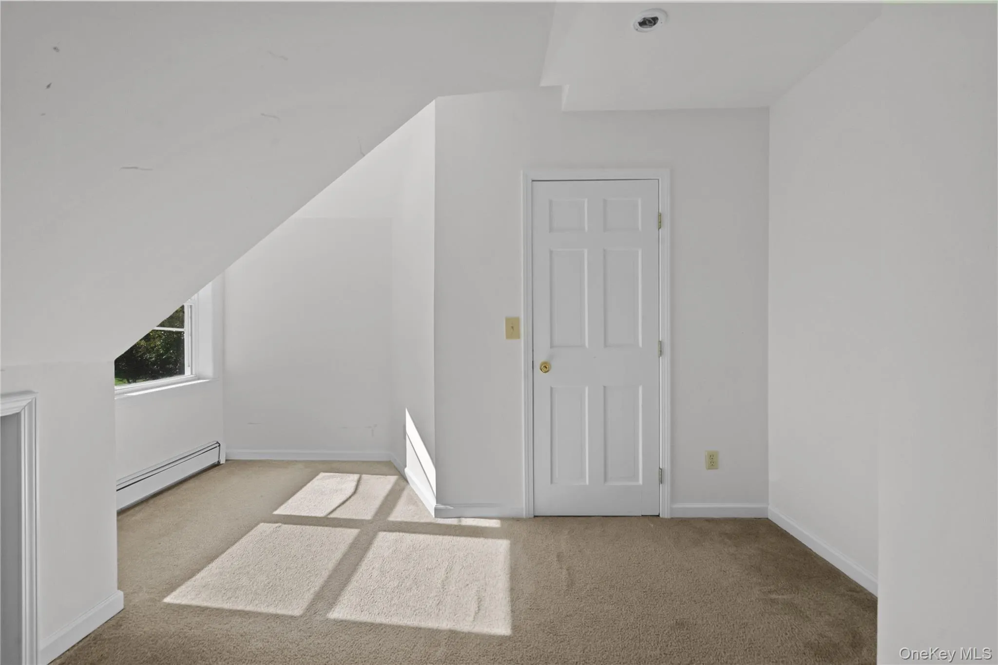 18 Mackey Road, Lloyd, NY, 4 Bedrooms Bedrooms, 10 Rooms Rooms,3 BathroomsBathrooms,Residential,For Rent,Mackey,0,1064643 18 Mackey Road, Lloyd, NY, 4 Bedrooms Bedrooms, 10 Rooms Rooms,3 BathroomsBathrooms,Residential,For Rent,Mackey,0,1064643