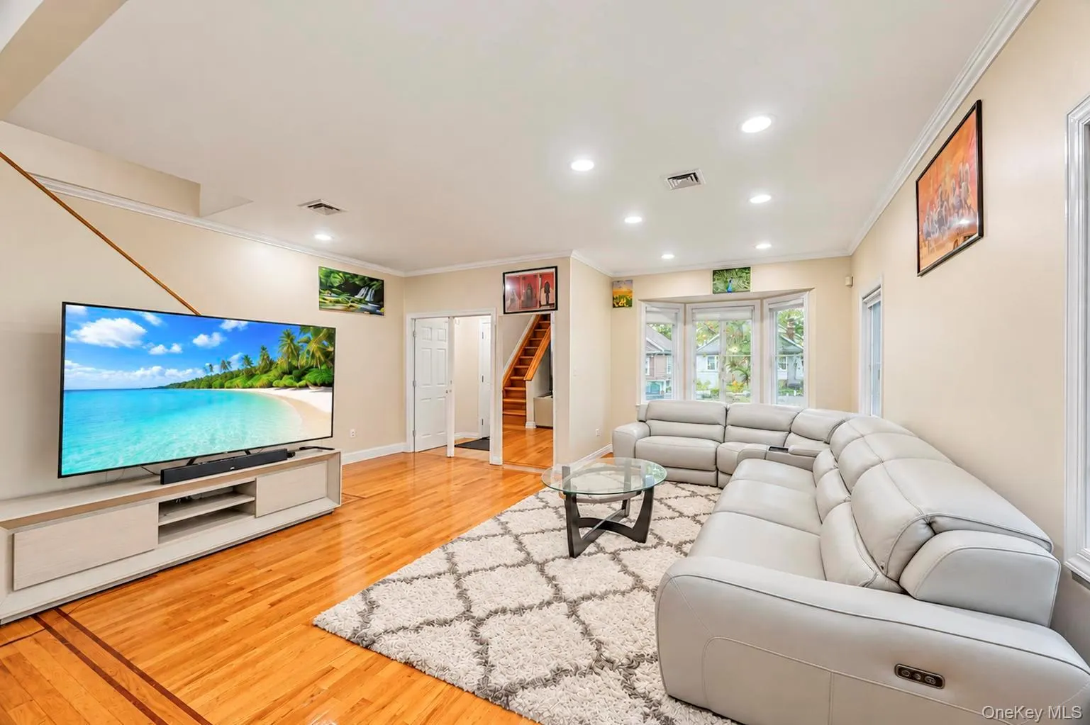 14 4th Street, North Hempstead, NY, 3 Bedrooms Bedrooms, 8 Rooms Rooms,2 BathroomsBathrooms,Residential,For Rent,4th,0,1064644 14 4th Street, North Hempstead, NY, 3 Bedrooms Bedrooms, 8 Rooms Rooms,2 BathroomsBathrooms,Residential,For Rent,4th,0,1064644