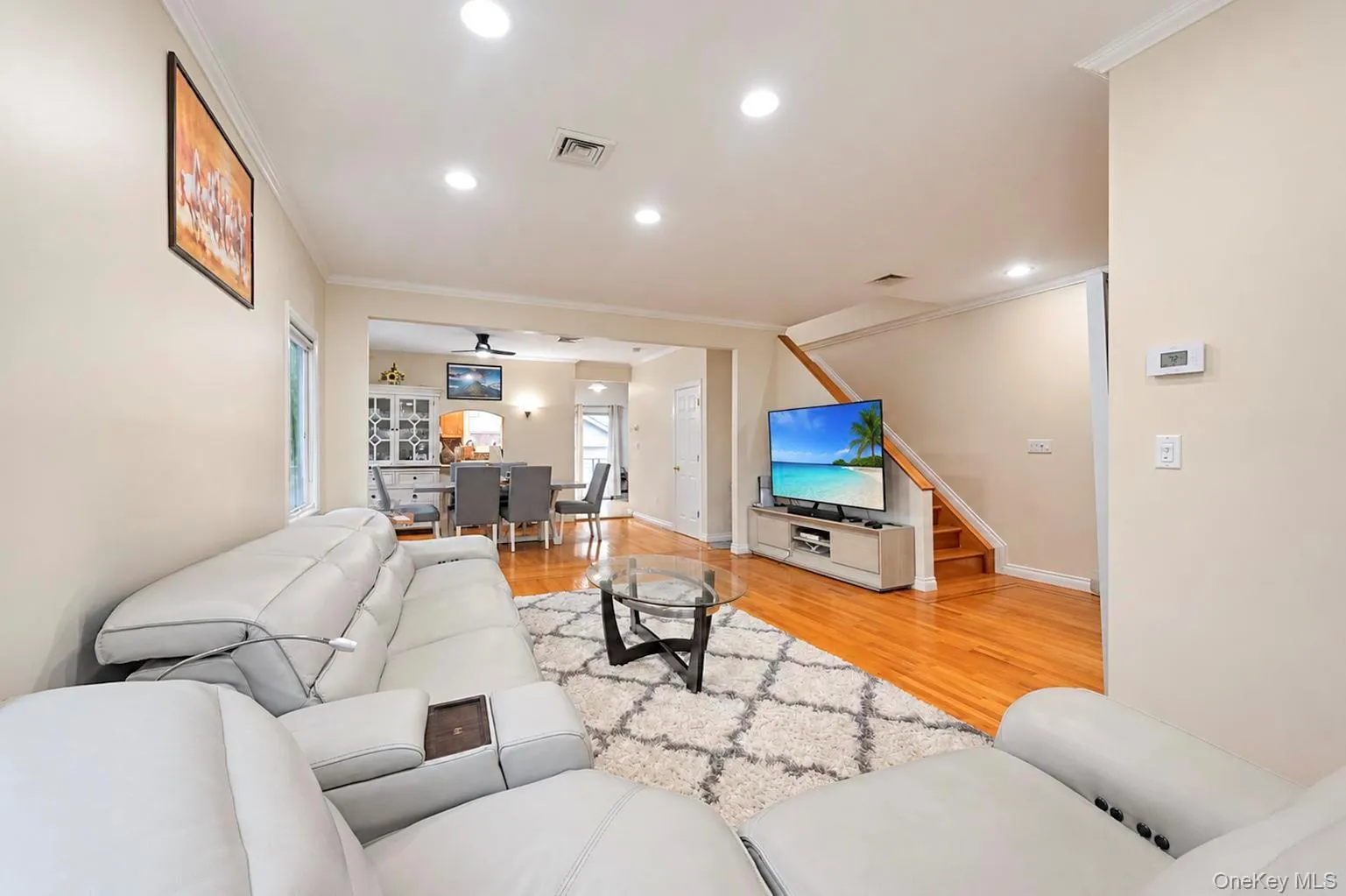 14 4th Street, North Hempstead, NY, 3 Bedrooms Bedrooms, 8 Rooms Rooms,2 BathroomsBathrooms,Residential,For Rent,4th,0,1064644 14 4th Street, North Hempstead, NY, 3 Bedrooms Bedrooms, 8 Rooms Rooms,2 BathroomsBathrooms,Residential,For Rent,4th,0,1064644