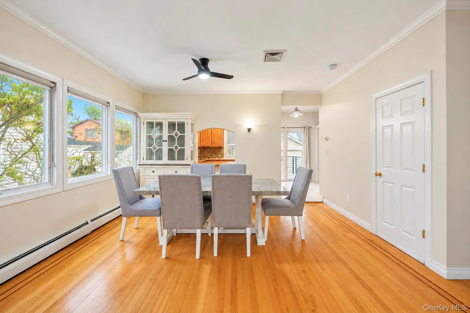 14 4th Street, North Hempstead, NY, 3 Bedrooms Bedrooms, 8 Rooms Rooms,2 BathroomsBathrooms,Residential,For Rent,4th,0,1064644 14 4th Street, North Hempstead, NY, 3 Bedrooms Bedrooms, 8 Rooms Rooms,2 BathroomsBathrooms,Residential,For Rent,4th,0,1064644