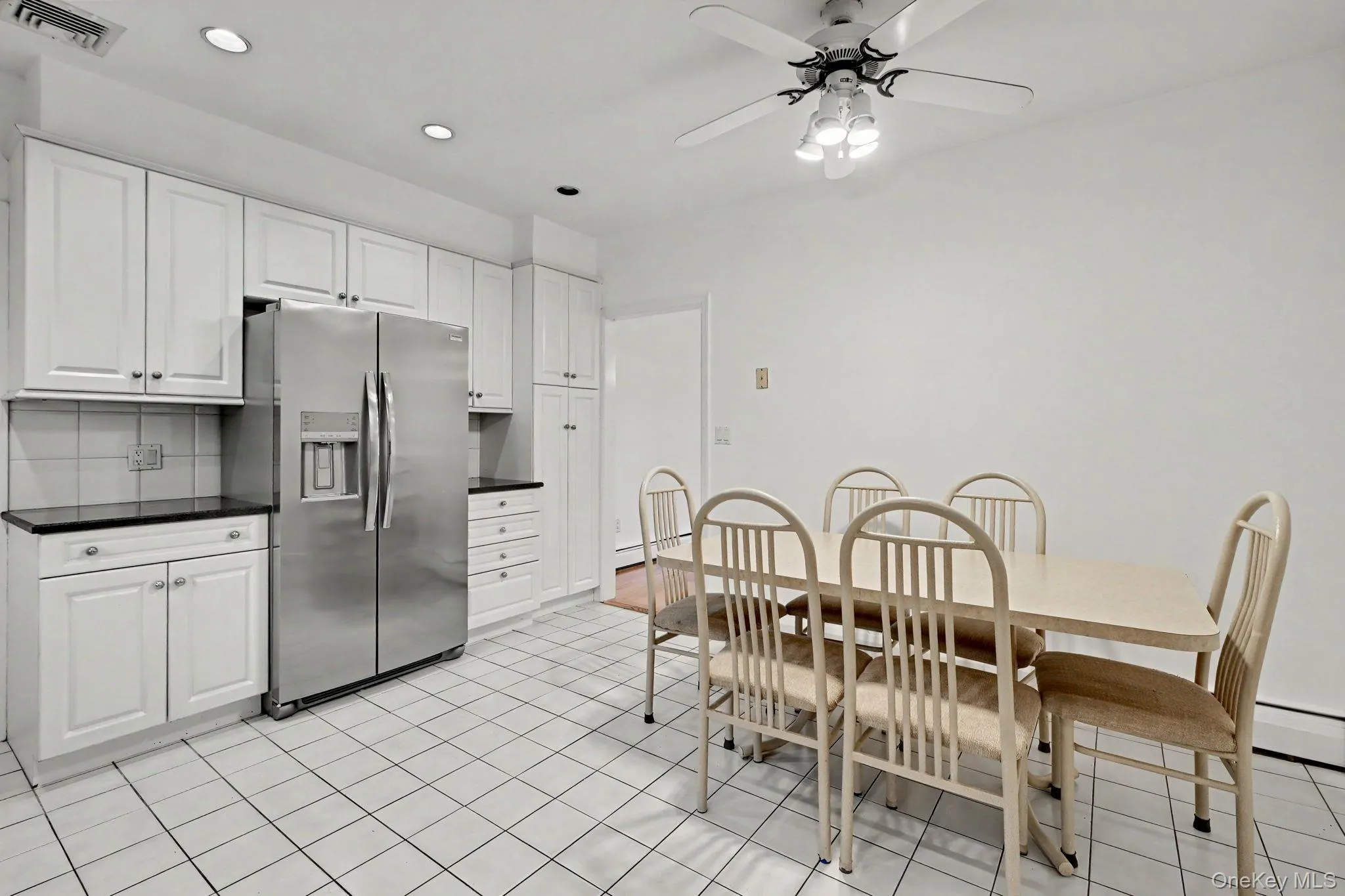280 Marbledale Road, Eastchester, NY, 3 Bedrooms Bedrooms, 8 Rooms Rooms,1 BathroomBathrooms,Residential,For Rent,Marbledale,0,1064649 280 Marbledale Road, Eastchester, NY, 3 Bedrooms Bedrooms, 8 Rooms Rooms,1 BathroomBathrooms,Residential,For Rent,Marbledale,0,1064649