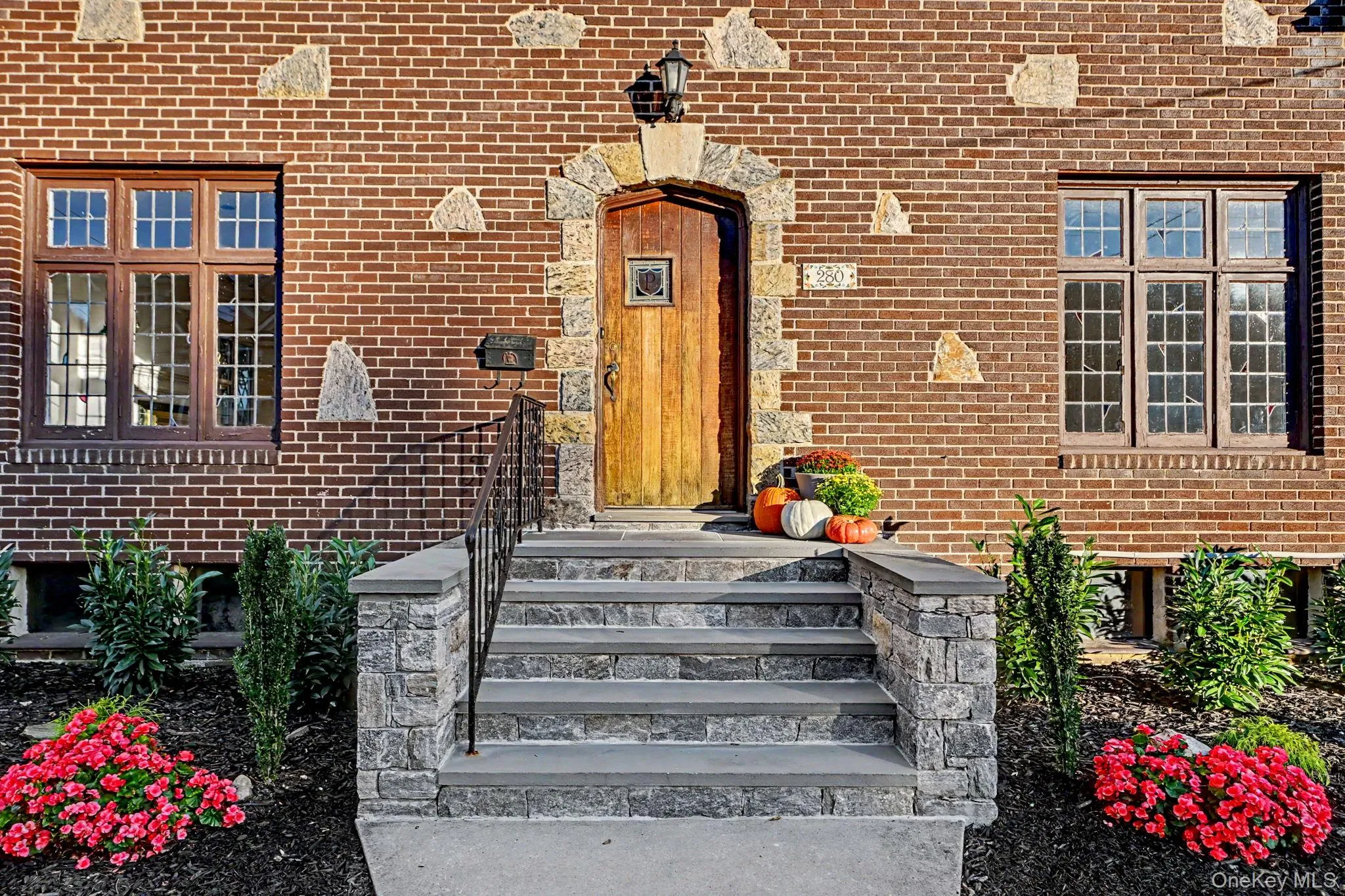 280 Marbledale Road, Eastchester, NY, 3 Bedrooms Bedrooms, 8 Rooms Rooms,1 BathroomBathrooms,Residential,For Rent,Marbledale,0,1064649 280 Marbledale Road, Eastchester, NY, 3 Bedrooms Bedrooms, 8 Rooms Rooms,1 BathroomBathrooms,Residential,For Rent,Marbledale,0,1064649