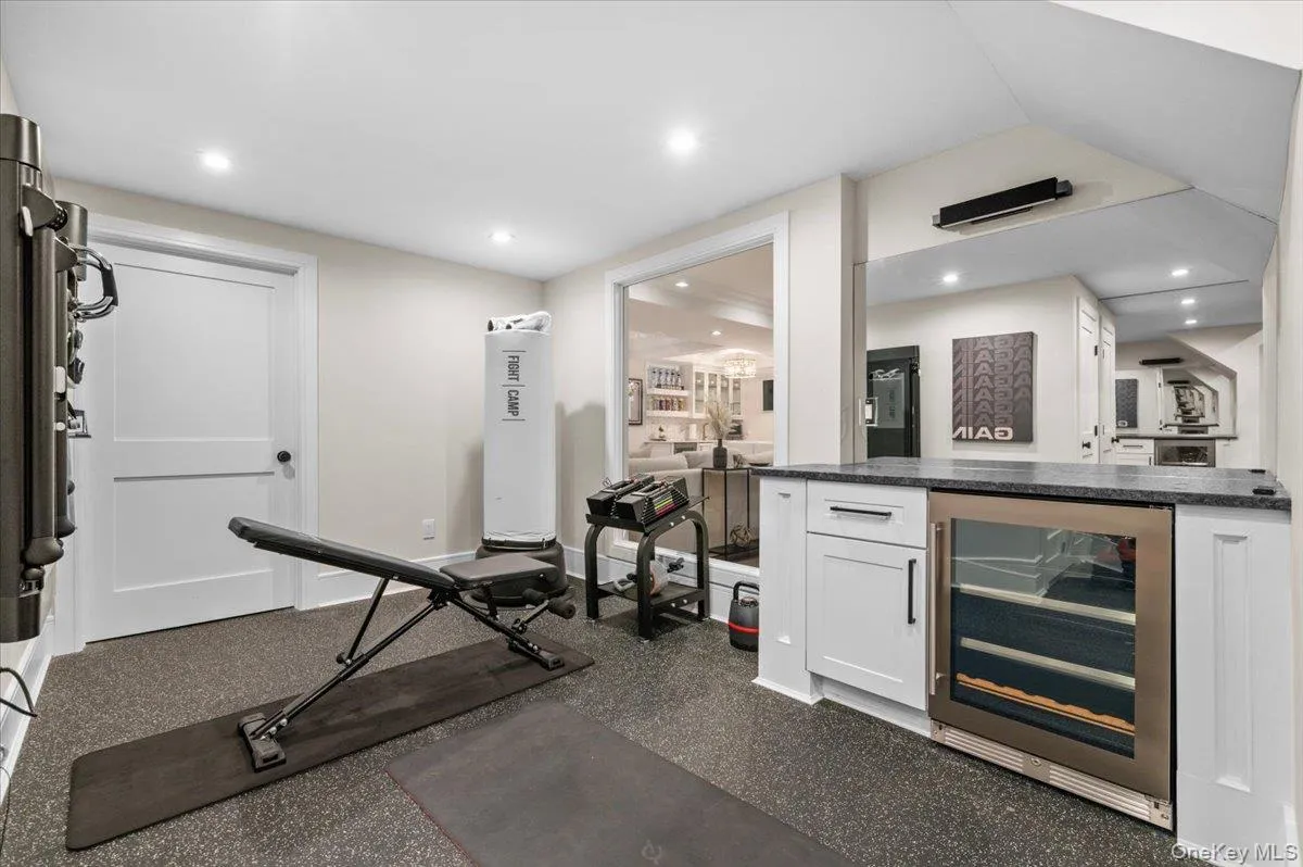 6 Perry Court, Oyster Bay, NY, 6 Bedrooms Bedrooms, 15 Rooms Rooms,4 BathroomsBathrooms,Residential,For Rent,Perry,0,1064650 6 Perry Court, Oyster Bay, NY, 6 Bedrooms Bedrooms, 15 Rooms Rooms,4 BathroomsBathrooms,Residential,For Rent,Perry,0,1064650