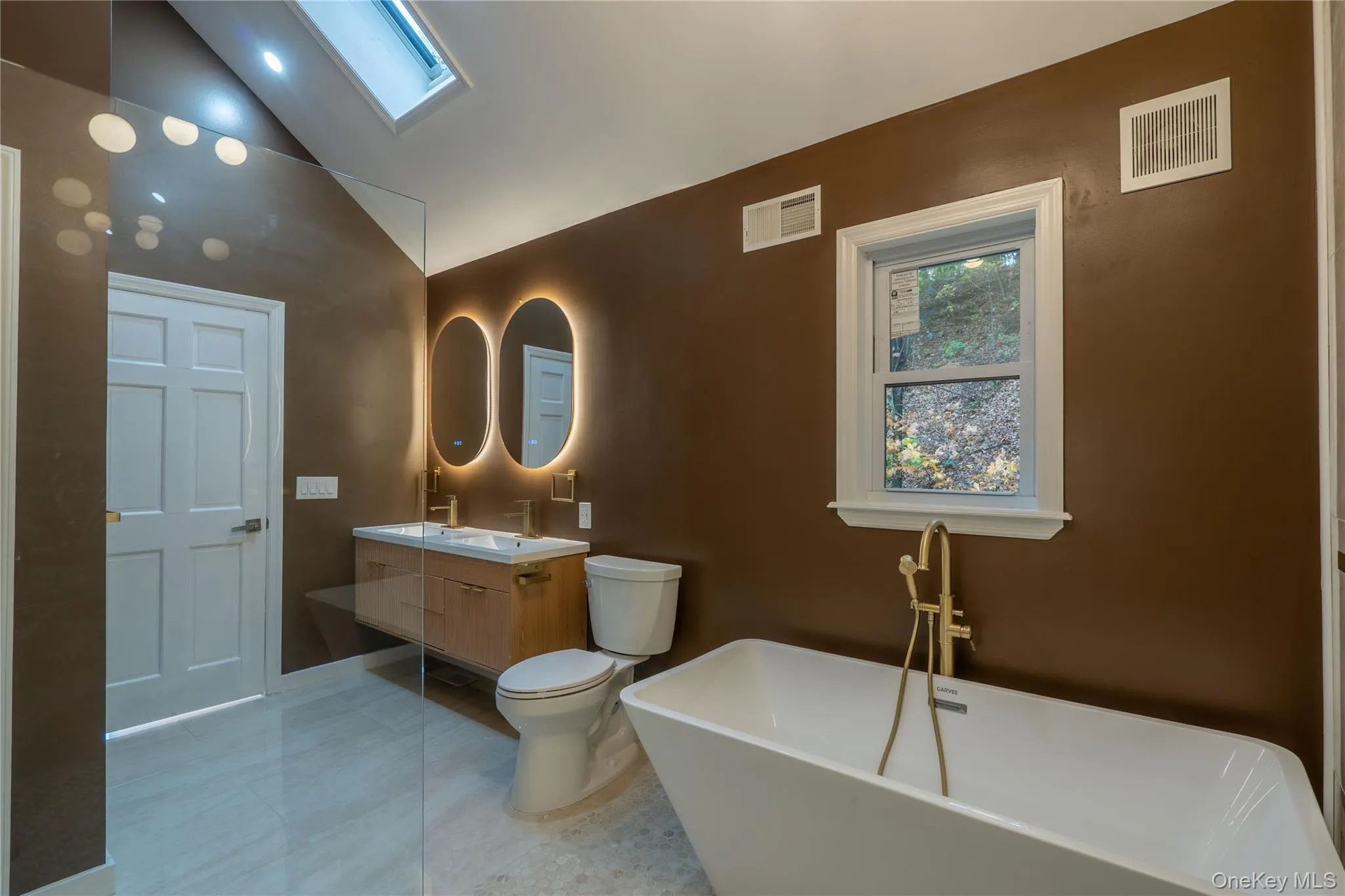 50 Hidden Valley Road, Deerpark, NY, 4 Bedrooms Bedrooms, 9 Rooms Rooms,3 BathroomsBathrooms,Residential,For Rent,Hidden Valley,0,1064658 50 Hidden Valley Road, Deerpark, NY, 4 Bedrooms Bedrooms, 9 Rooms Rooms,3 BathroomsBathrooms,Residential,For Rent,Hidden Valley,0,1064658
