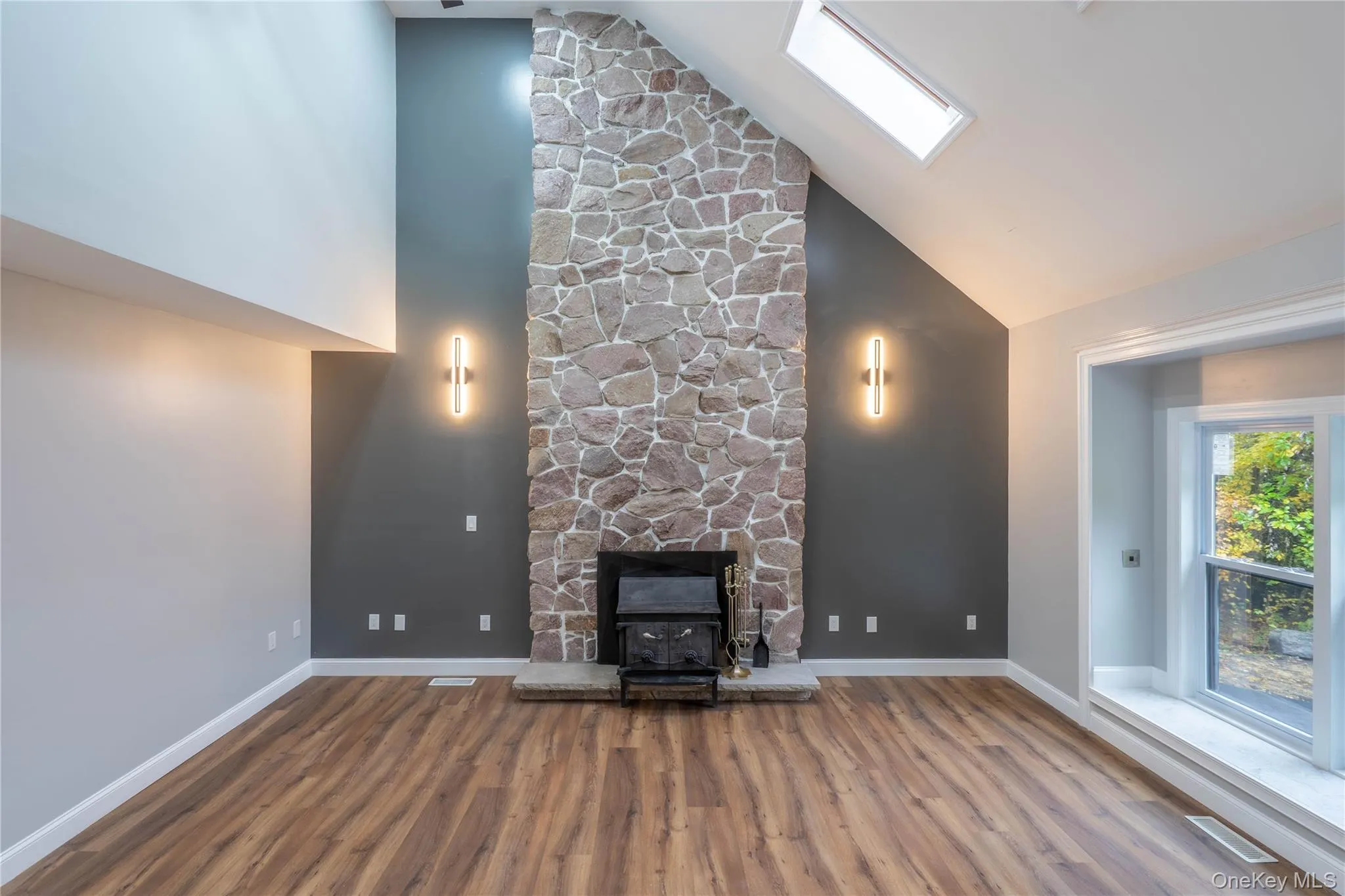 50 Hidden Valley Road, Deerpark, NY, 4 Bedrooms Bedrooms, 9 Rooms Rooms,3 BathroomsBathrooms,Residential,For Rent,Hidden Valley,0,1064658 50 Hidden Valley Road, Deerpark, NY, 4 Bedrooms Bedrooms, 9 Rooms Rooms,3 BathroomsBathrooms,Residential,For Rent,Hidden Valley,0,1064658