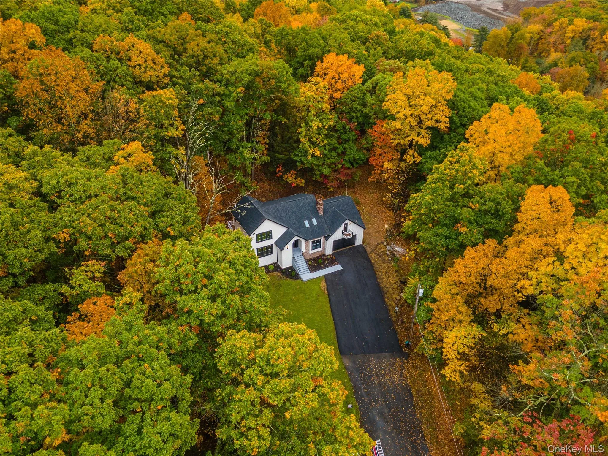 50 Hidden Valley Road, Deerpark, NY, 4 Bedrooms Bedrooms, 9 Rooms Rooms,3 BathroomsBathrooms,Residential,For Rent,Hidden Valley,0,1064658 50 Hidden Valley Road, Deerpark, NY, 4 Bedrooms Bedrooms, 9 Rooms Rooms,3 BathroomsBathrooms,Residential,For Rent,Hidden Valley,0,1064658
