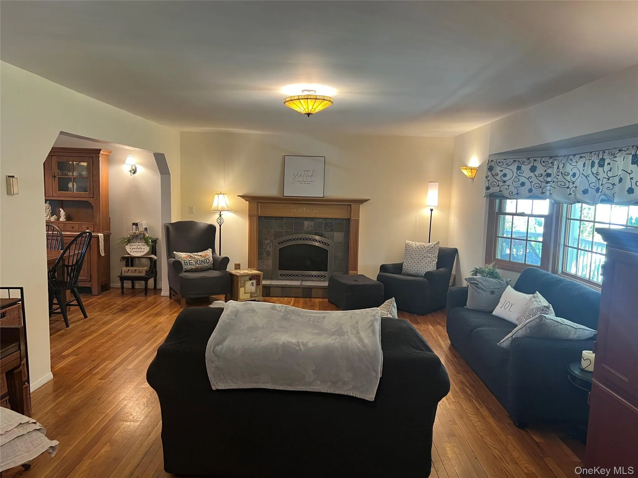 22 Emerson Avenue, Babylon, NY, 5 Bedrooms Bedrooms, 10 Rooms Rooms,3 BathroomsBathrooms,Residential,For Rent,Emerson,0,1064661 22 Emerson Avenue, Babylon, NY, 5 Bedrooms Bedrooms, 10 Rooms Rooms,3 BathroomsBathrooms,Residential,For Rent,Emerson,0,1064661