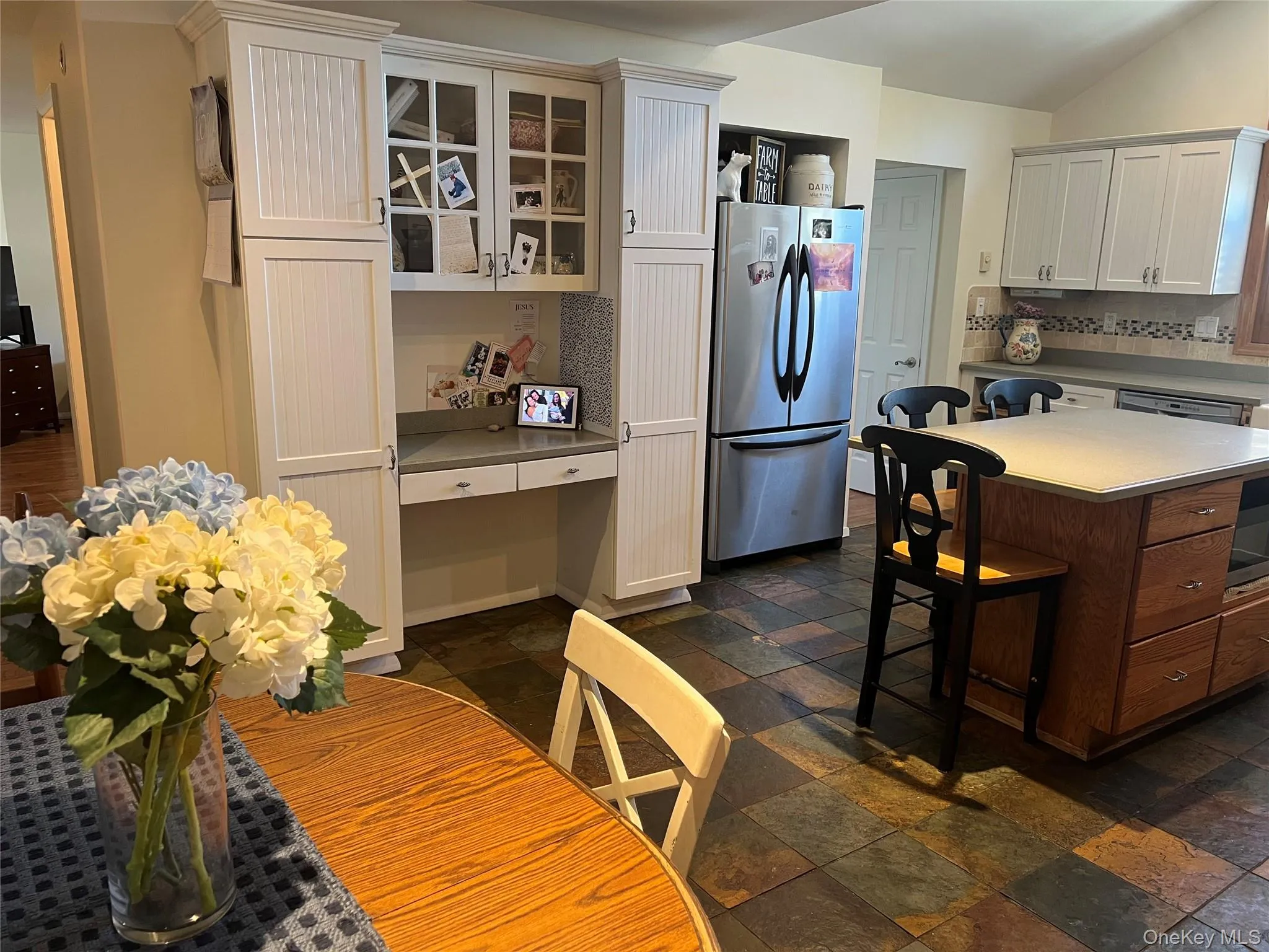 22 Emerson Avenue, Babylon, NY, 5 Bedrooms Bedrooms, 10 Rooms Rooms,3 BathroomsBathrooms,Residential,For Rent,Emerson,0,1064661 22 Emerson Avenue, Babylon, NY, 5 Bedrooms Bedrooms, 10 Rooms Rooms,3 BathroomsBathrooms,Residential,For Rent,Emerson,0,1064661