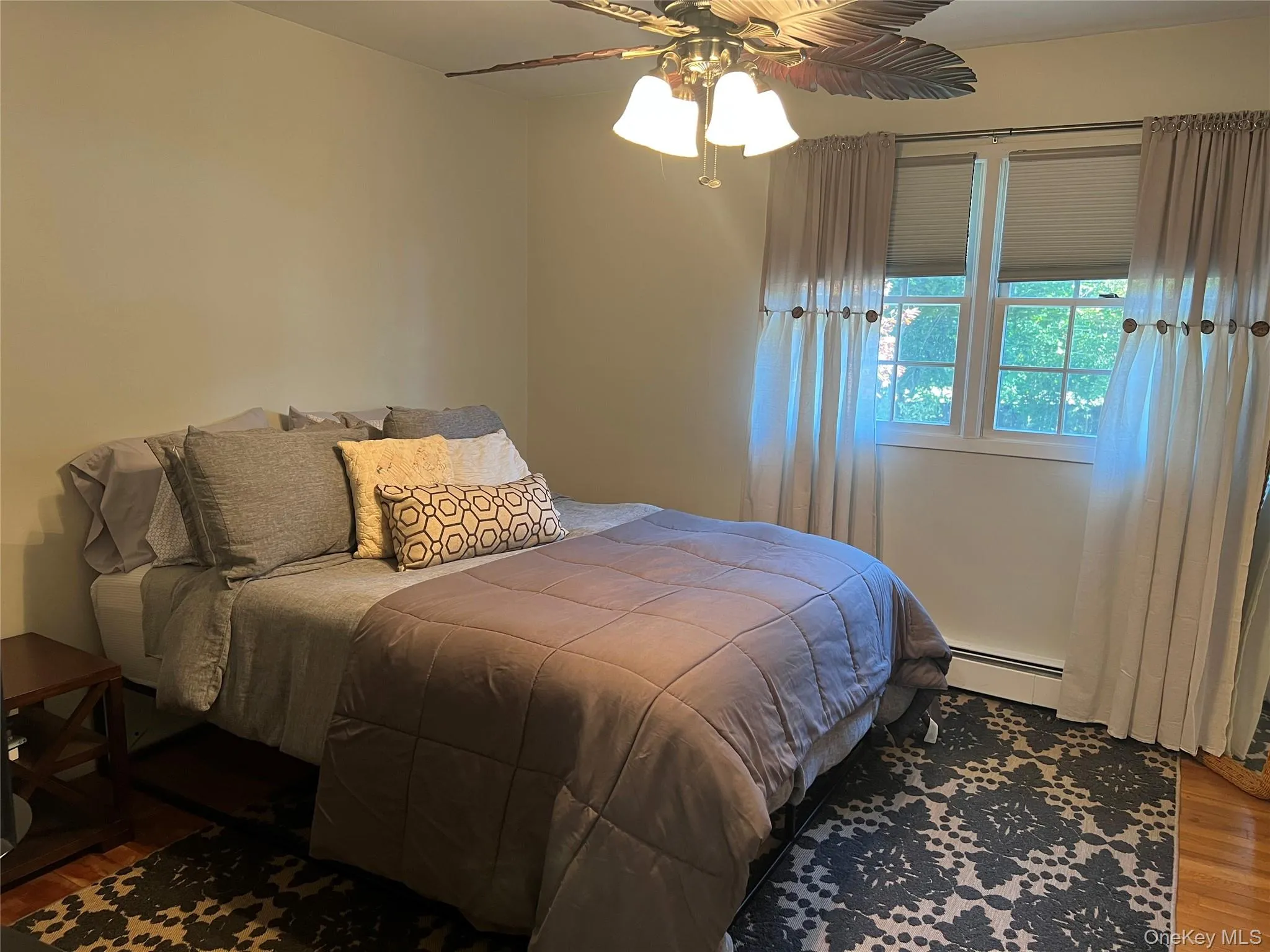 22 Emerson Avenue, Babylon, NY, 5 Bedrooms Bedrooms, 10 Rooms Rooms,3 BathroomsBathrooms,Residential,For Rent,Emerson,0,1064661 22 Emerson Avenue, Babylon, NY, 5 Bedrooms Bedrooms, 10 Rooms Rooms,3 BathroomsBathrooms,Residential,For Rent,Emerson,0,1064661