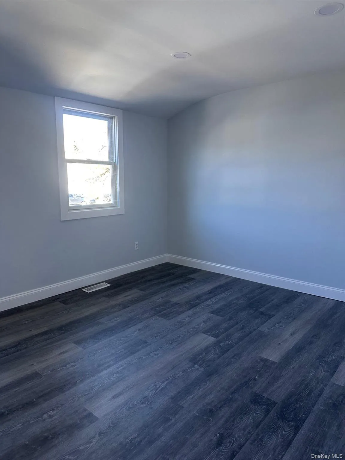206 Hill Rise, Riverhead, NY, 3 Bedrooms Bedrooms, 6 Rooms Rooms,2 BathroomsBathrooms,Residential Lease,For Rent,Hill Rise,0,1064665 206 Hill Rise, Riverhead, NY, 3 Bedrooms Bedrooms, 6 Rooms Rooms,2 BathroomsBathrooms,Residential Lease,For Rent,Hill Rise,0,1064665