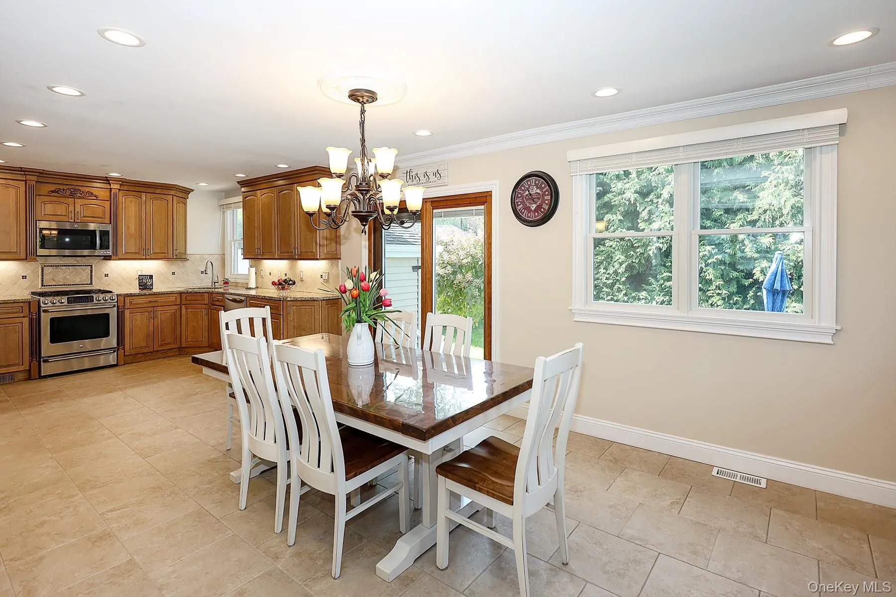 80 Alder Drive, Smithtown, NY, 4 Bedrooms Bedrooms, 8 Rooms Rooms,2 BathroomsBathrooms,Residential,For Rent,Alder,0,1064675 80 Alder Drive, Smithtown, NY, 4 Bedrooms Bedrooms, 8 Rooms Rooms,2 BathroomsBathrooms,Residential,For Rent,Alder,0,1064675
