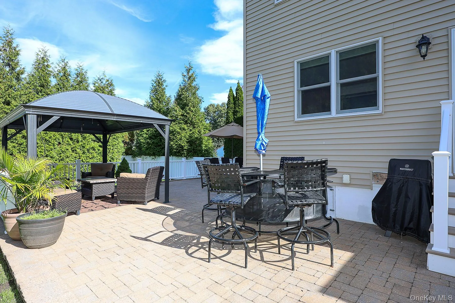 80 Alder Drive, Smithtown, NY, 4 Bedrooms Bedrooms, 8 Rooms Rooms,2 BathroomsBathrooms,Residential,For Rent,Alder,0,1064675 80 Alder Drive, Smithtown, NY, 4 Bedrooms Bedrooms, 8 Rooms Rooms,2 BathroomsBathrooms,Residential,For Rent,Alder,0,1064675