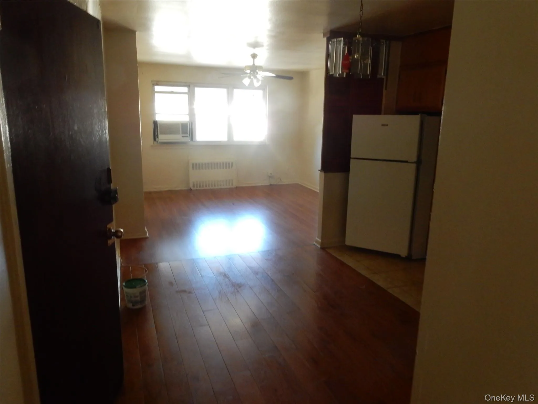 4044 Harper Avenue, New York, NY, 3 Bedrooms Bedrooms, 5 Rooms Rooms,1 BathroomBathrooms,Residential Lease,For Rent,Harper,0,1064686 4044 Harper Avenue, New York, NY, 3 Bedrooms Bedrooms, 5 Rooms Rooms,1 BathroomBathrooms,Residential Lease,For Rent,Harper,0,1064686