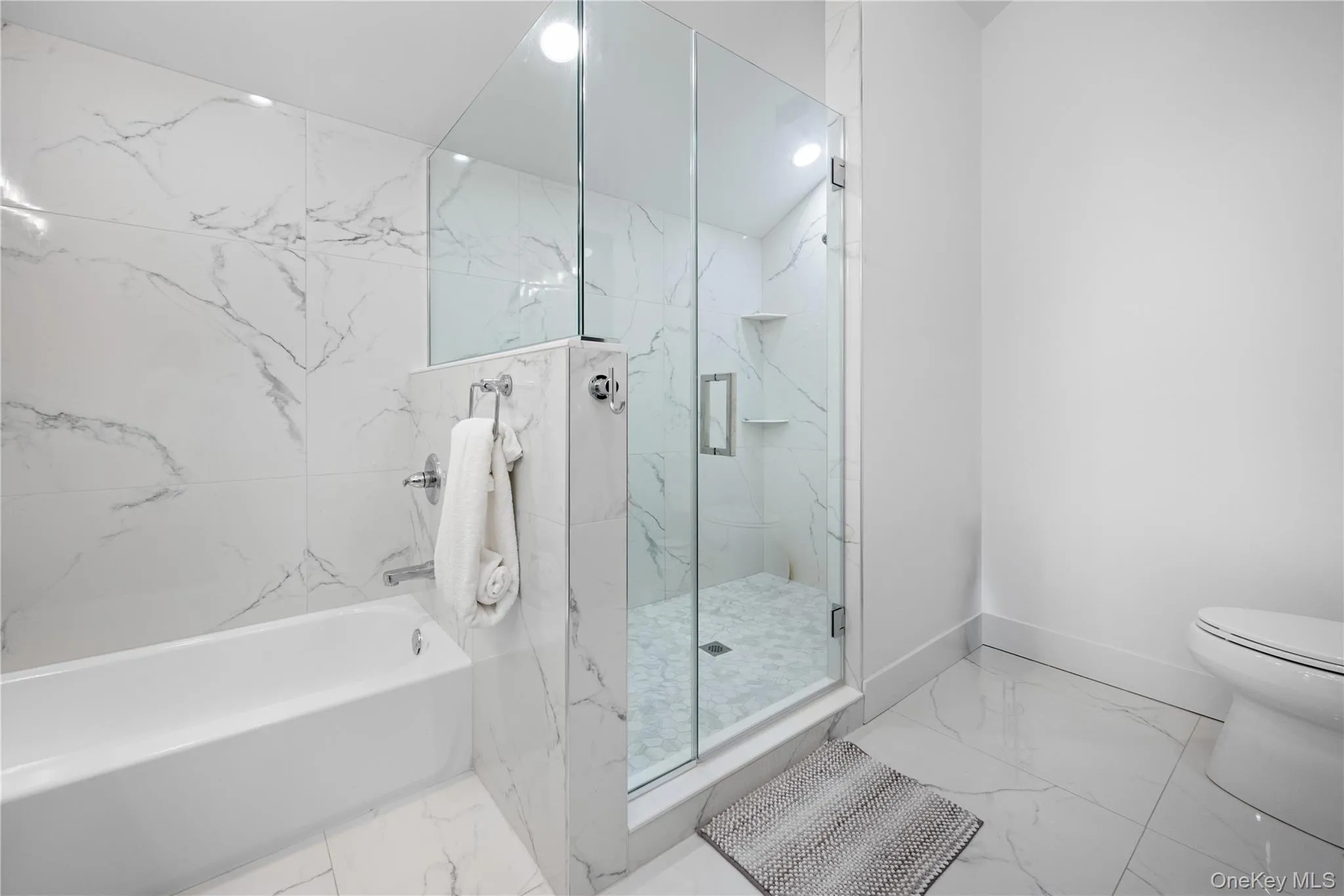 7 Tyrconnell Avenue, Oyster Bay, NY, 4 Bedrooms Bedrooms, 6 Rooms Rooms,2 BathroomsBathrooms,Residential,For Rent,Tyrconnell,0,1064687 7 Tyrconnell Avenue, Oyster Bay, NY, 4 Bedrooms Bedrooms, 6 Rooms Rooms,2 BathroomsBathrooms,Residential,For Rent,Tyrconnell,0,1064687