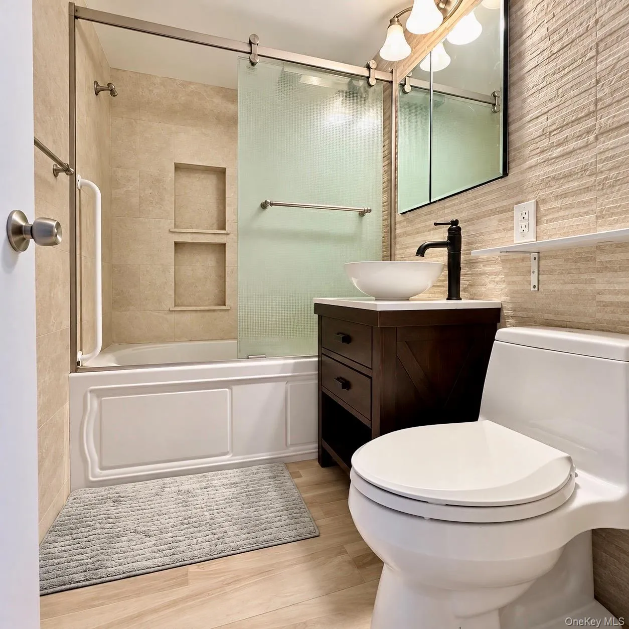 7020 108 Street, New York, NY, 1 Bedroom Bedrooms, 3 Rooms Rooms,1 BathroomBathrooms,Residential,For Rent,108 Street,0,1064691 7020 108 Street, New York, NY, 1 Bedroom Bedrooms, 3 Rooms Rooms,1 BathroomBathrooms,Residential,For Rent,108 Street,0,1064691