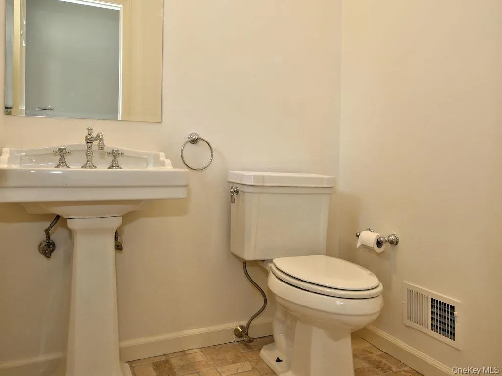 122 Doral Greens Drive, Rye Town, NY, 3 Bedrooms Bedrooms, 5 Rooms Rooms,2 BathroomsBathrooms,Residential Lease,For Rent,Doral Greens,0,1064698 122 Doral Greens Drive, Rye Town, NY, 3 Bedrooms Bedrooms, 5 Rooms Rooms,2 BathroomsBathrooms,Residential Lease,For Rent,Doral Greens,0,1064698