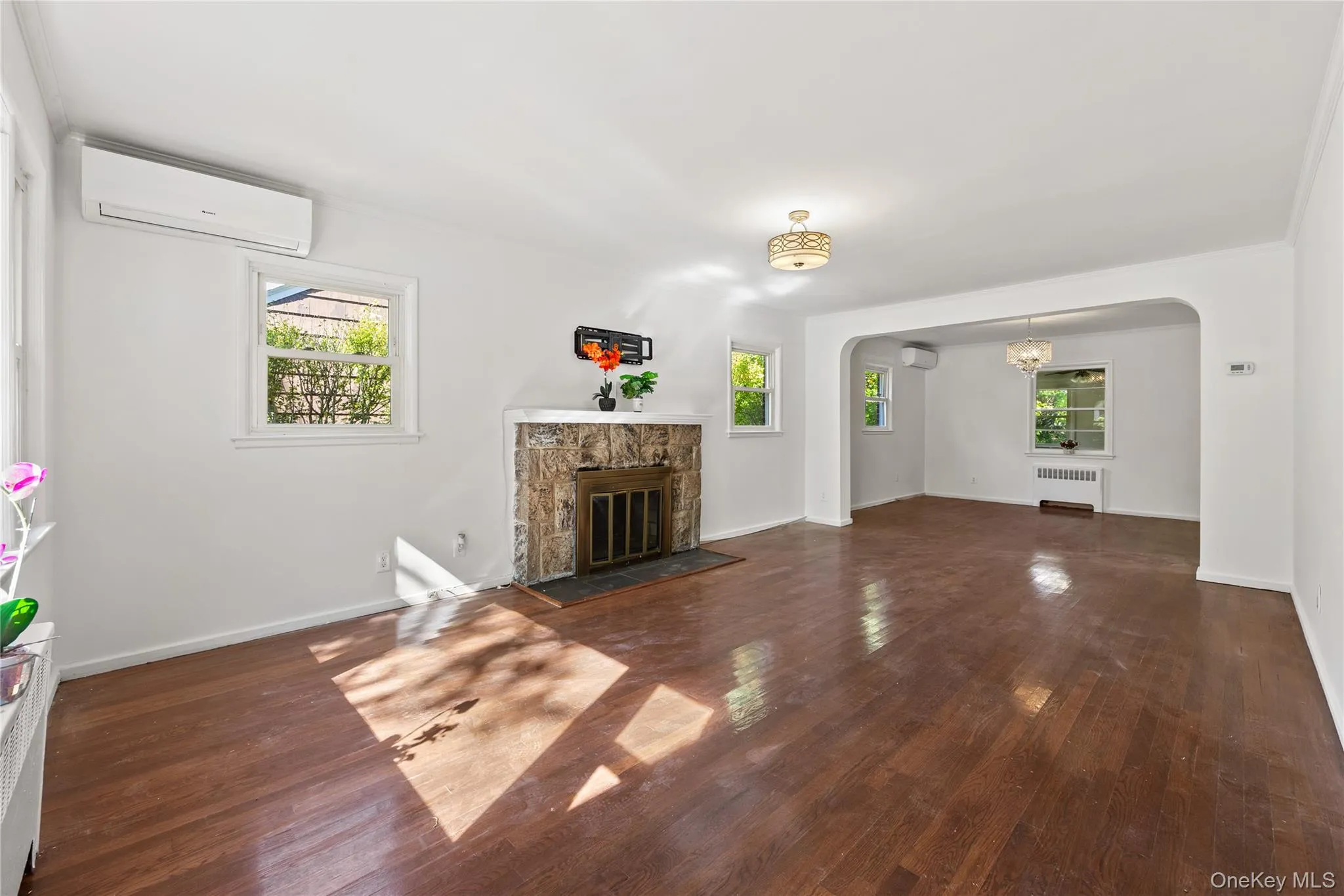 219-01 82nd Avenue, New York, NY, 4 Bedrooms Bedrooms, 8 Rooms Rooms,3 BathroomsBathrooms,Residential,For Rent,82nd,0,1064699 219-01 82nd Avenue, New York, NY, 4 Bedrooms Bedrooms, 8 Rooms Rooms,3 BathroomsBathrooms,Residential,For Rent,82nd,0,1064699
