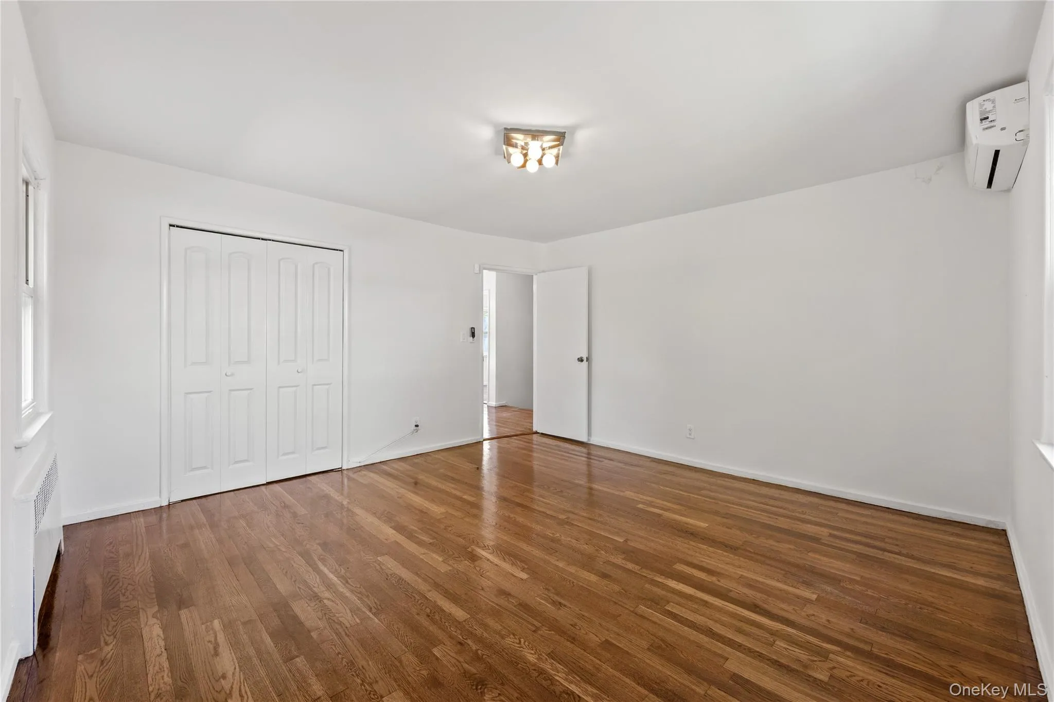 219-01 82nd Avenue, New York, NY, 4 Bedrooms Bedrooms, 8 Rooms Rooms,3 BathroomsBathrooms,Residential,For Rent,82nd,0,1064699 219-01 82nd Avenue, New York, NY, 4 Bedrooms Bedrooms, 8 Rooms Rooms,3 BathroomsBathrooms,Residential,For Rent,82nd,0,1064699