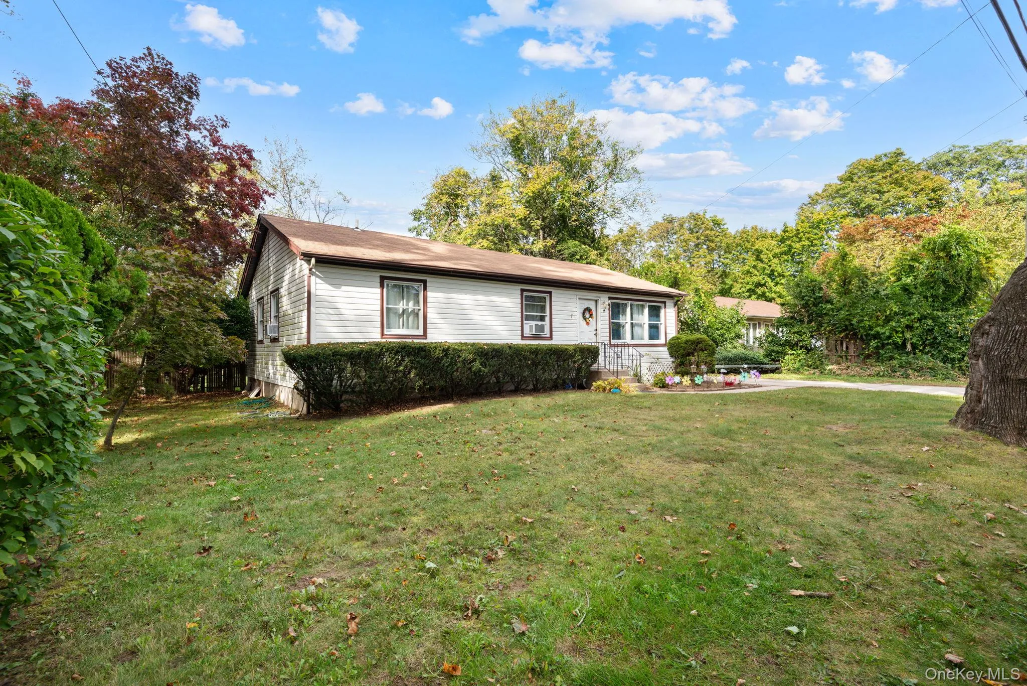 81 Bushwick Avenue, Islip, NY, 4 Bedrooms Bedrooms, 14 Rooms Rooms,2 BathroomsBathrooms,Residential,For Rent,Bushwick,0,1064729 81 Bushwick Avenue, Islip, NY, 4 Bedrooms Bedrooms, 14 Rooms Rooms,2 BathroomsBathrooms,Residential,For Rent,Bushwick,0,1064729