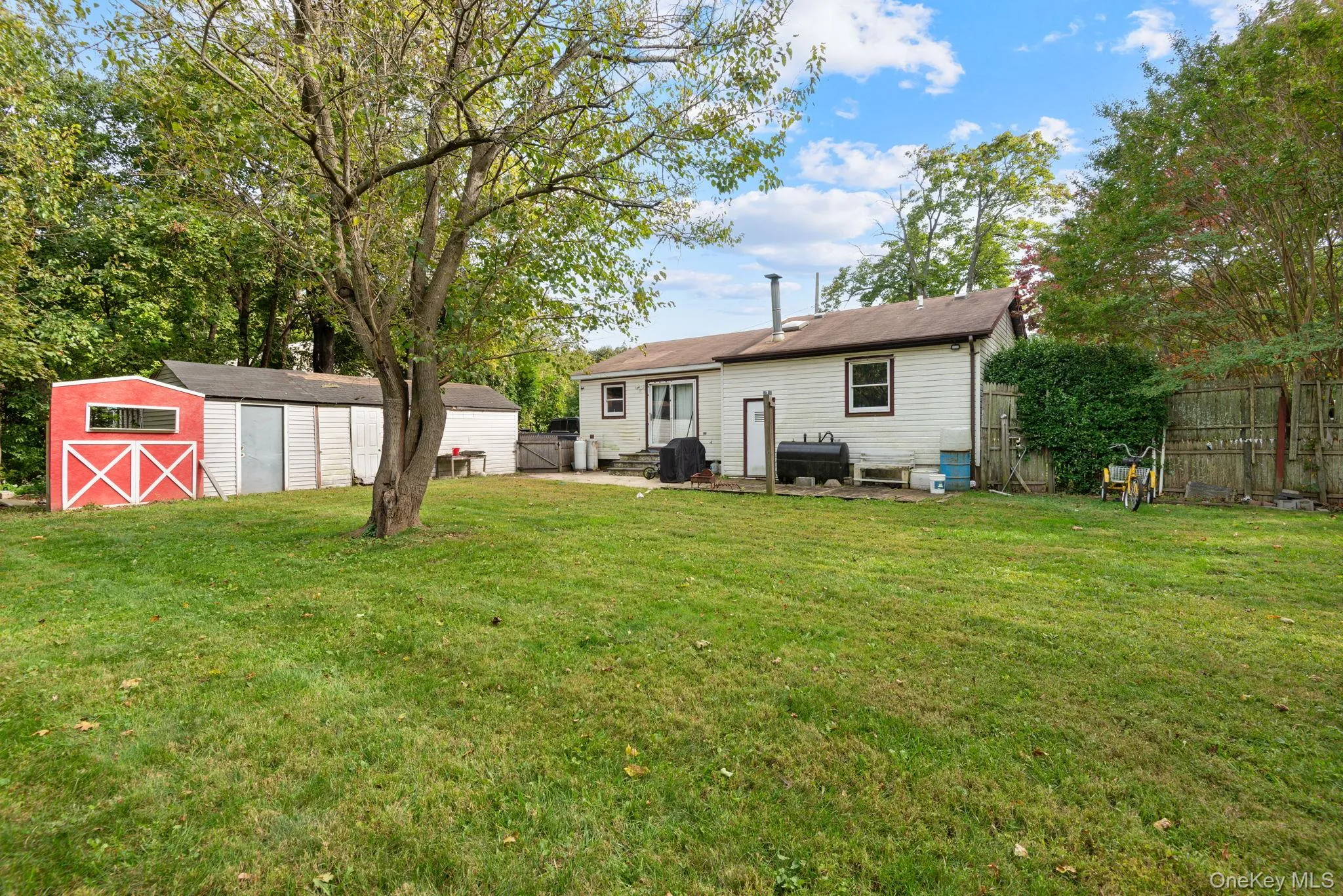 81 Bushwick Avenue, Islip, NY, 4 Bedrooms Bedrooms, 14 Rooms Rooms,2 BathroomsBathrooms,Residential,For Rent,Bushwick,0,1064729 81 Bushwick Avenue, Islip, NY, 4 Bedrooms Bedrooms, 14 Rooms Rooms,2 BathroomsBathrooms,Residential,For Rent,Bushwick,0,1064729