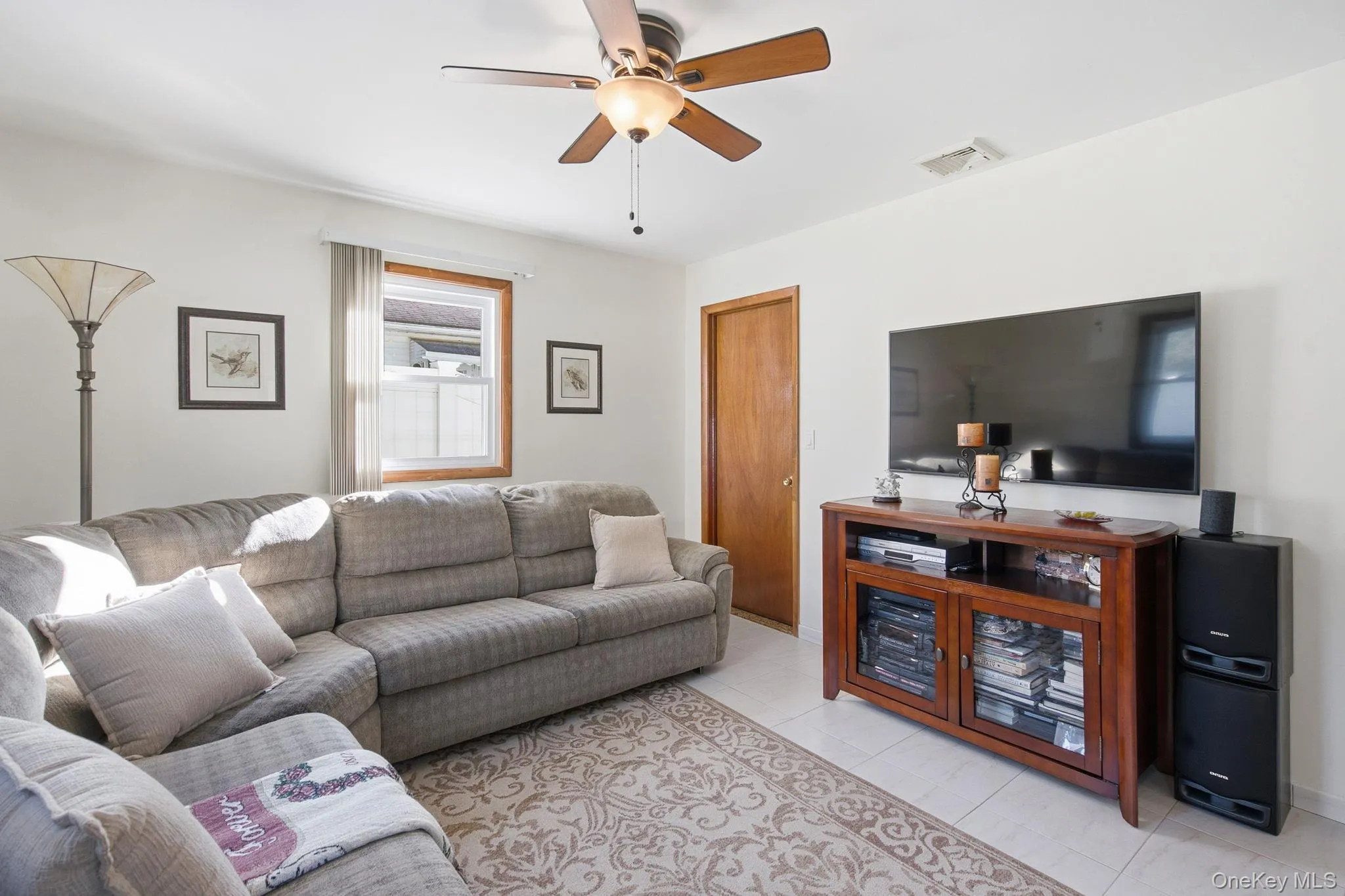 249 17th Street, Huntington, NY, 4 Bedrooms Bedrooms, 7 Rooms Rooms,2 BathroomsBathrooms,Residential,For Rent,17th,0,1064731 249 17th Street, Huntington, NY, 4 Bedrooms Bedrooms, 7 Rooms Rooms,2 BathroomsBathrooms,Residential,For Rent,17th,0,1064731
